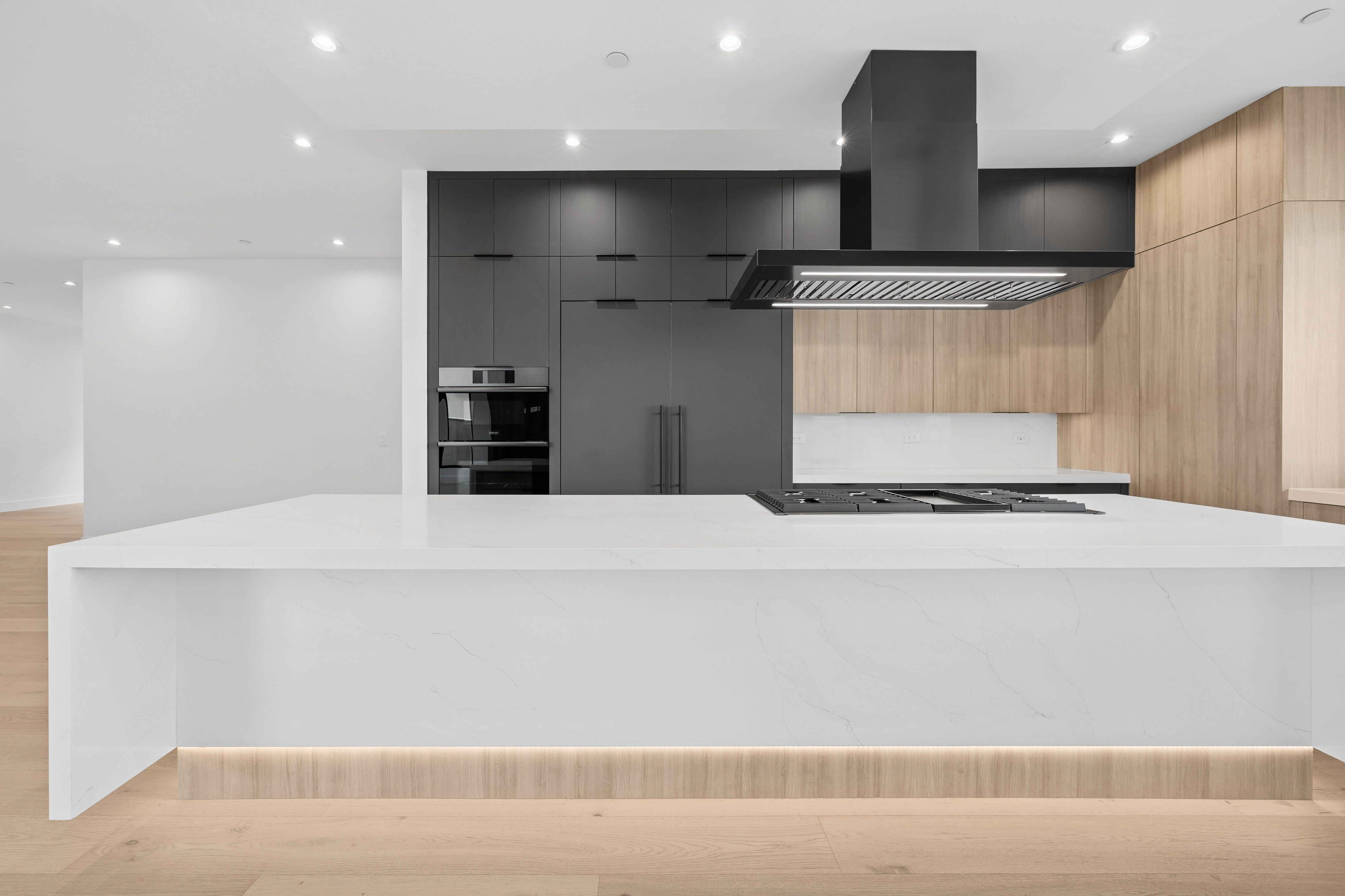 61 Bellissima Lago Court