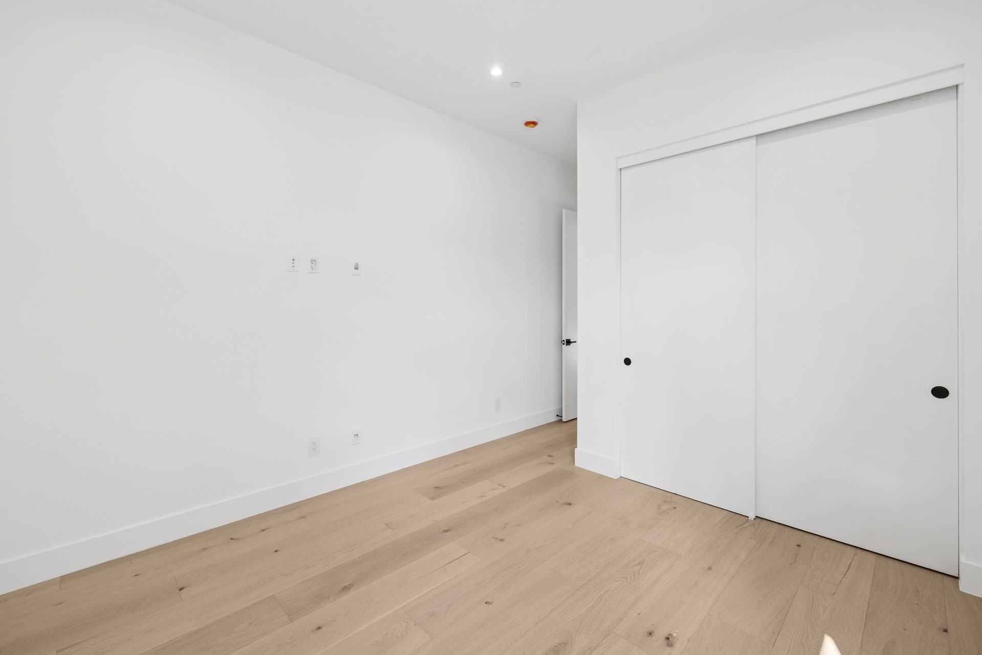 61 Bellissima Lago Court