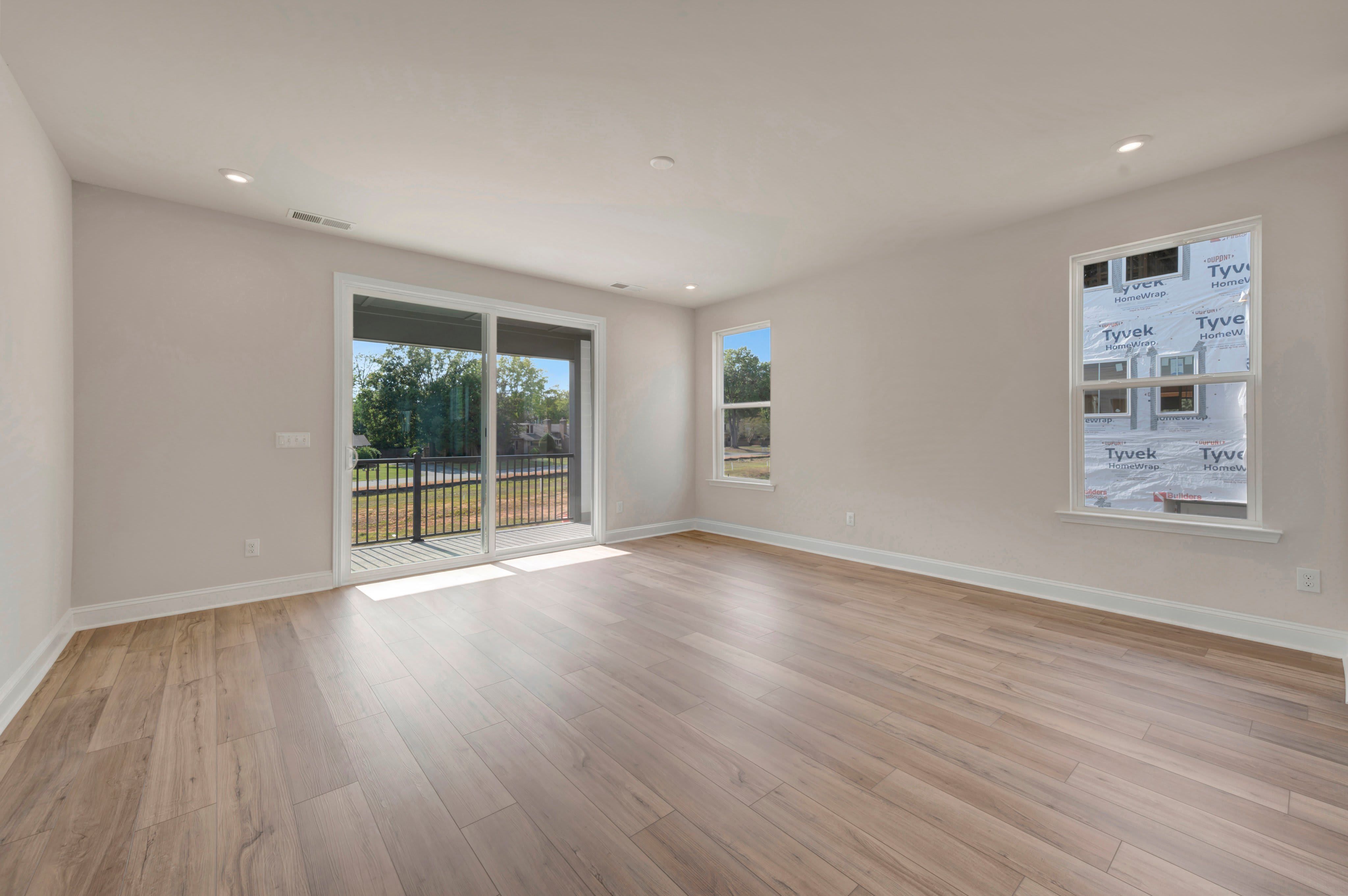1311 Sandstar Ln