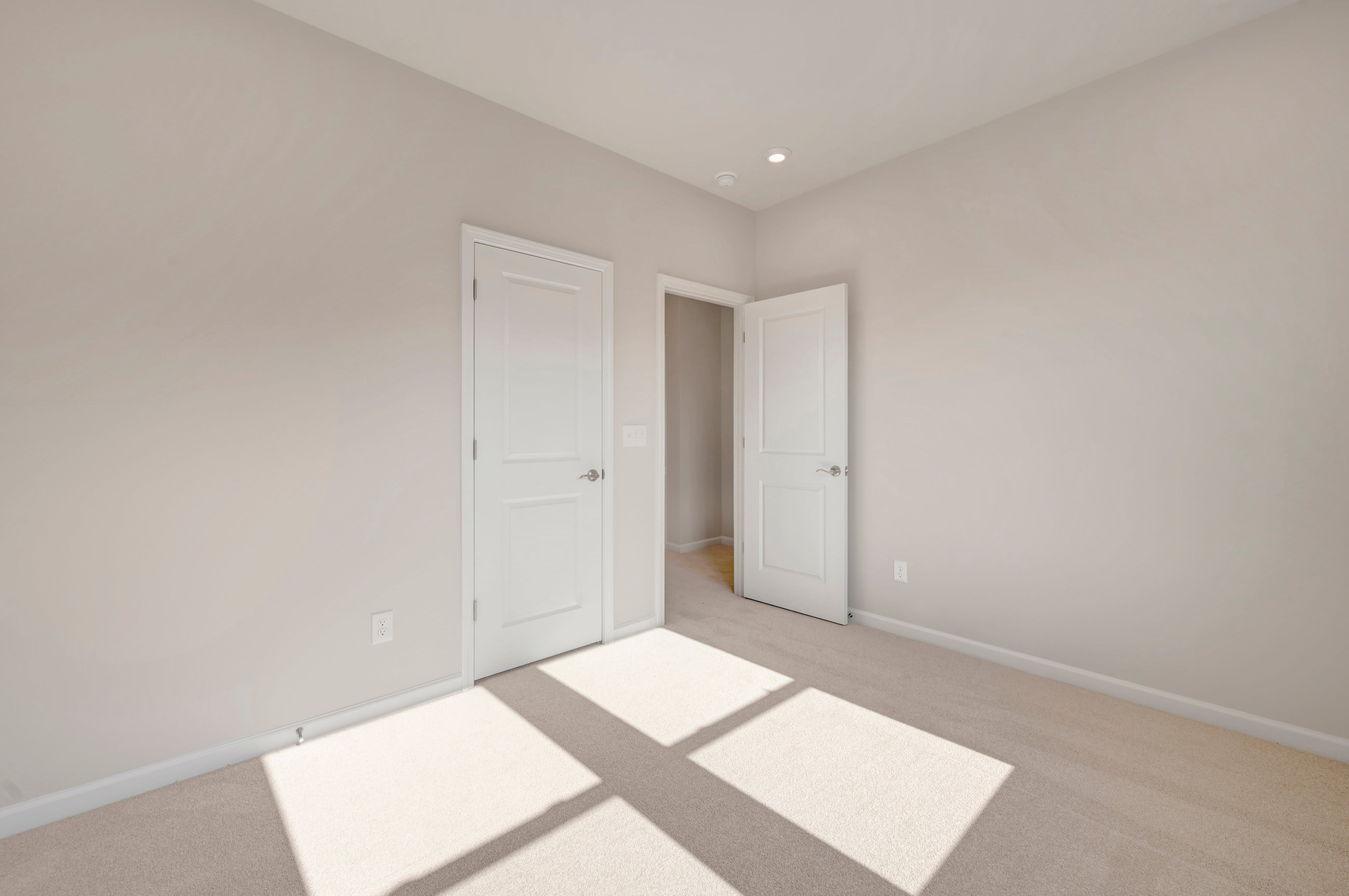 1311 Sandstar Ln