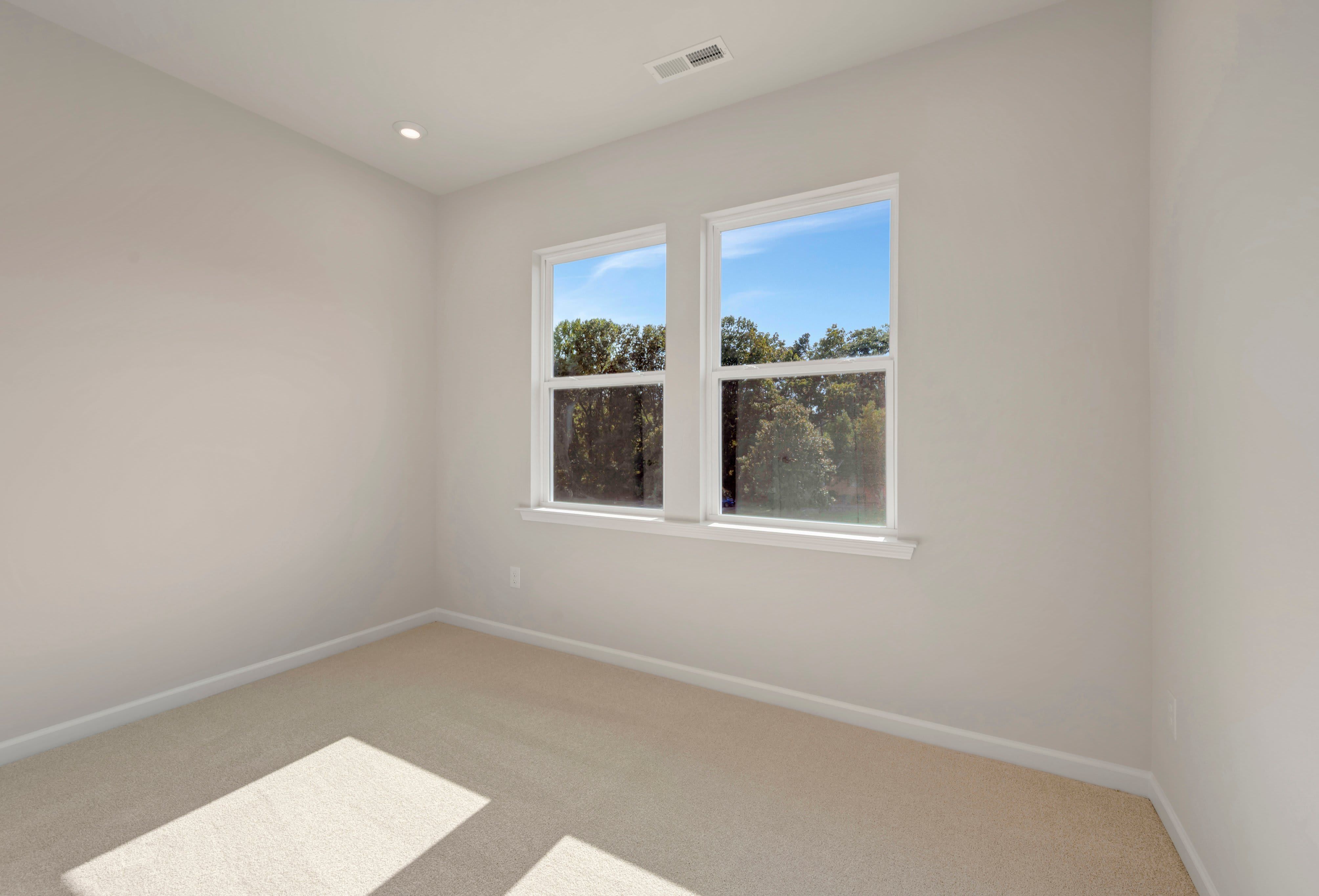 1311 Sandstar Ln