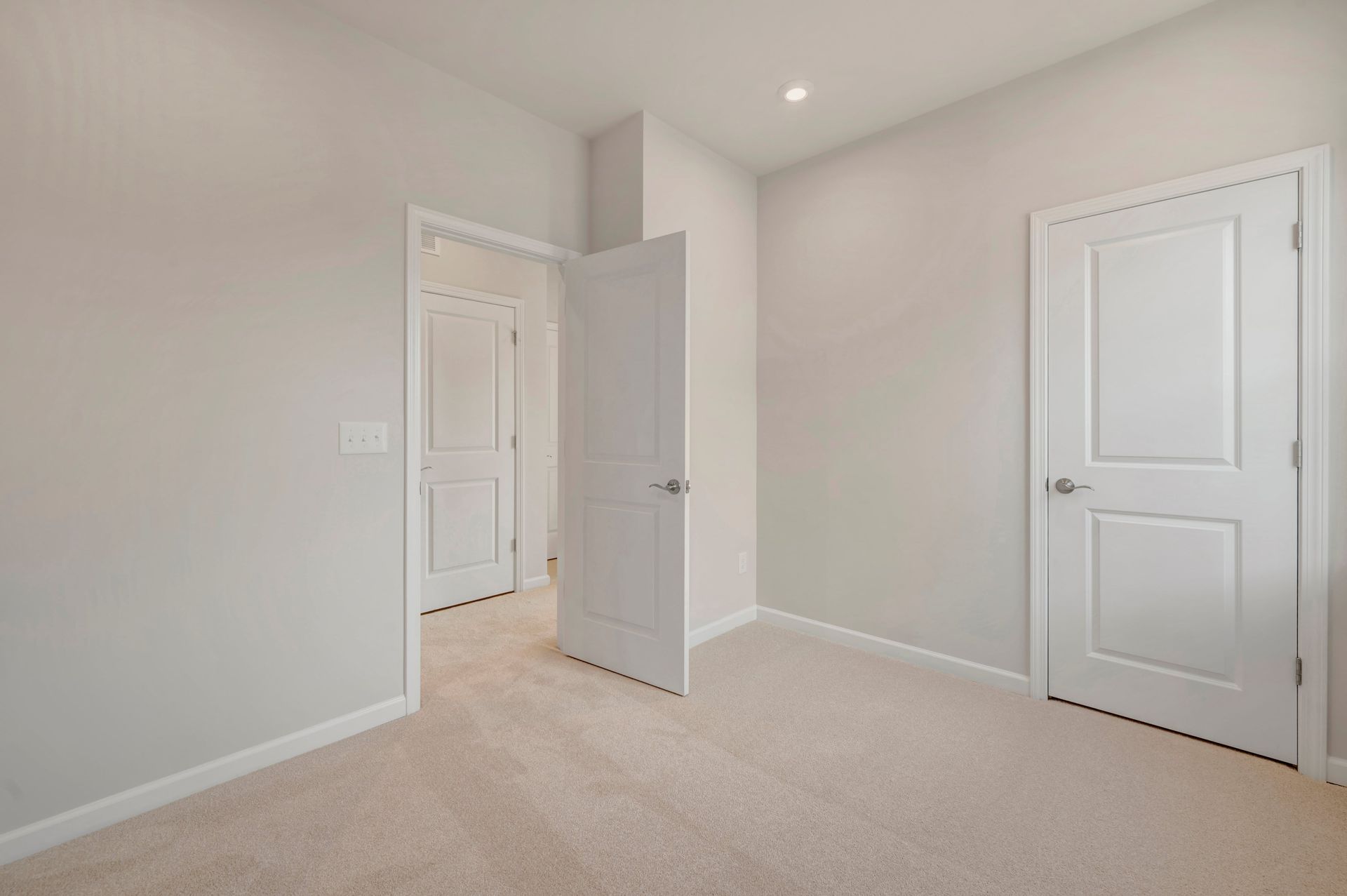 1311 Sandstar Ln