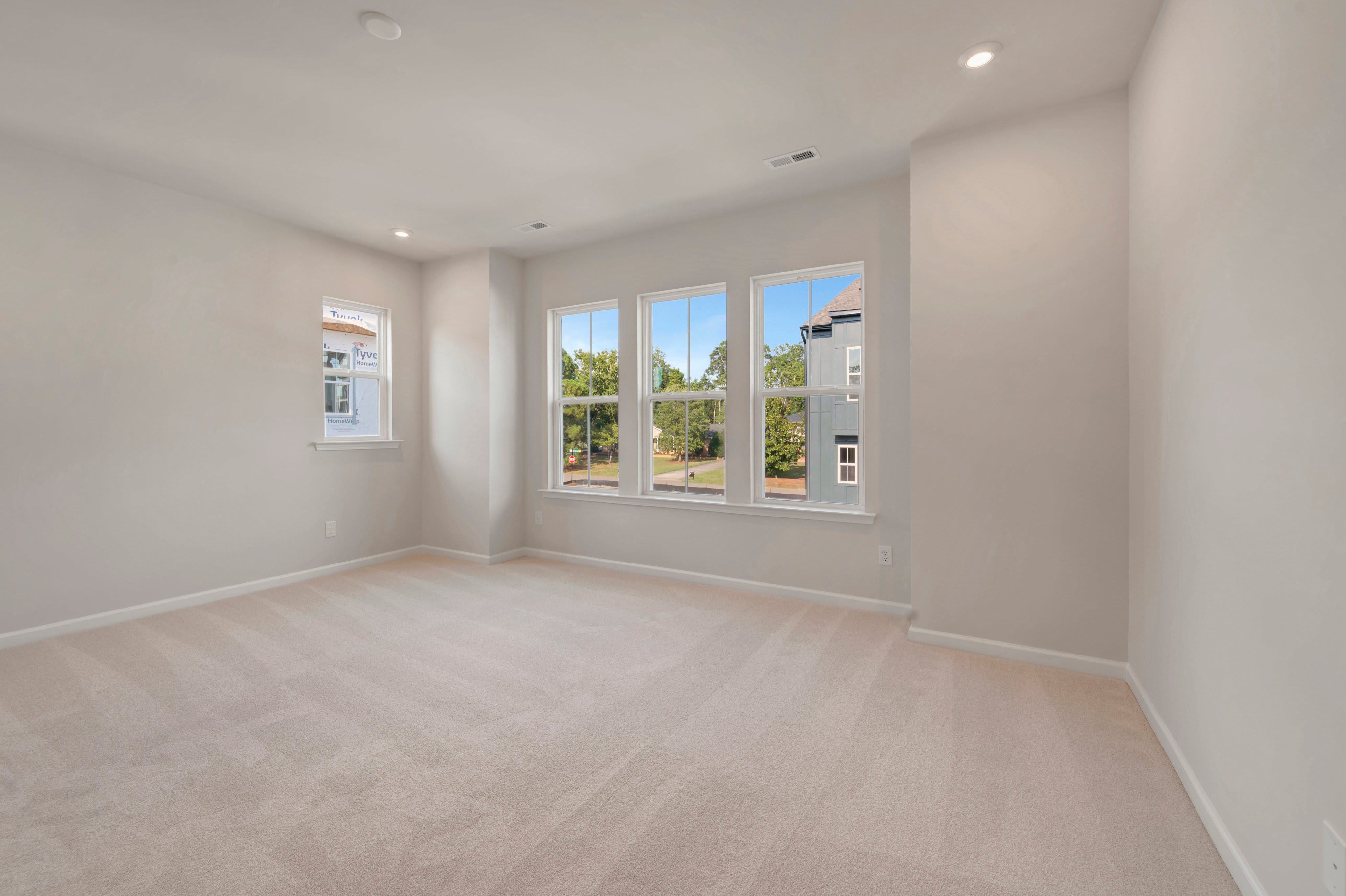 1311 Sandstar Ln