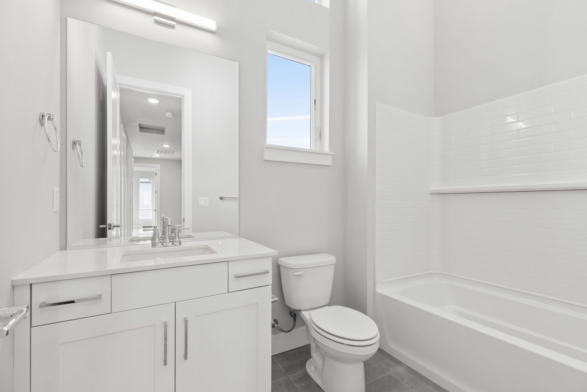 12255 138th Pl Ne Bldg 17-101