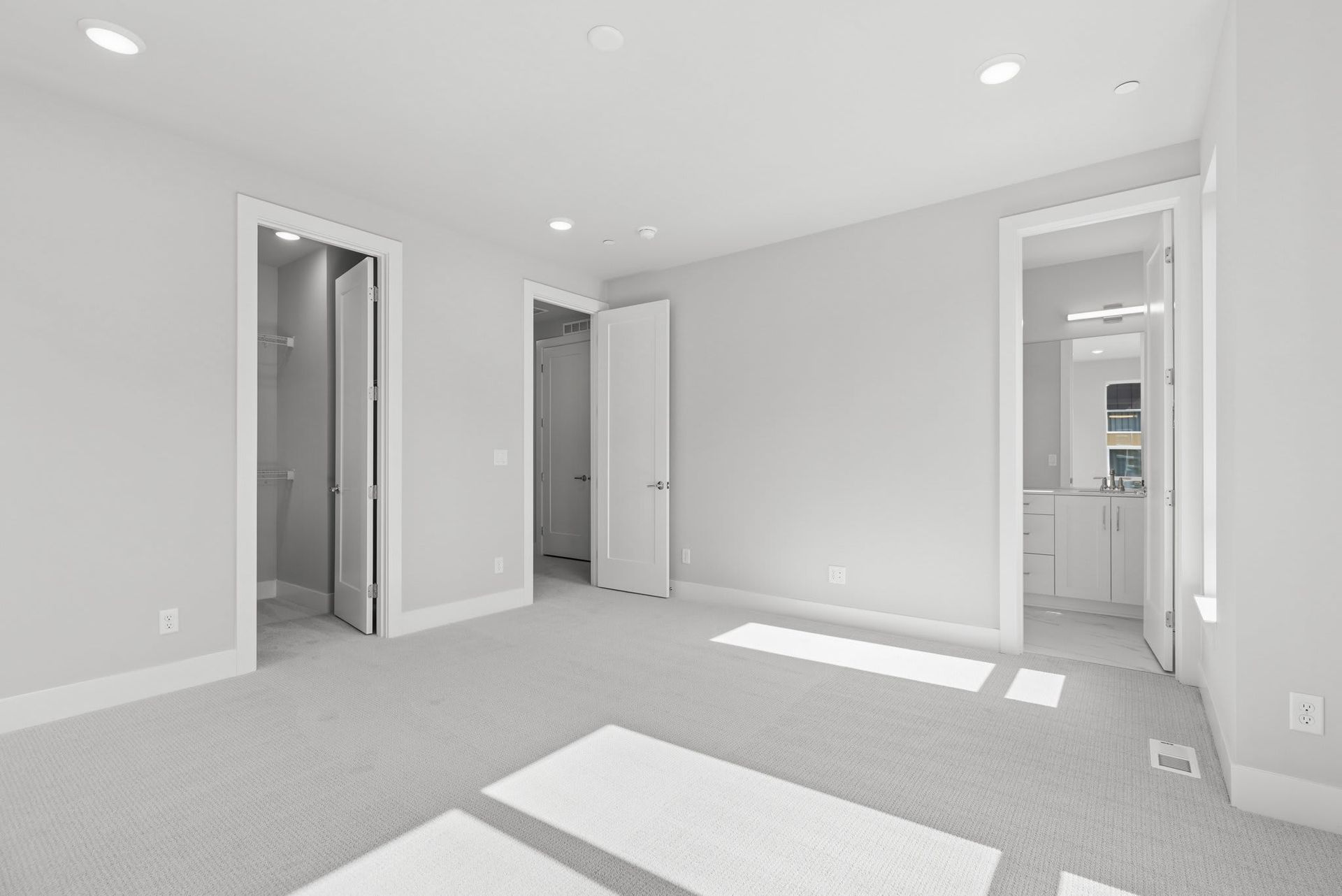 12255 138th Pl Ne Bldg 17-101