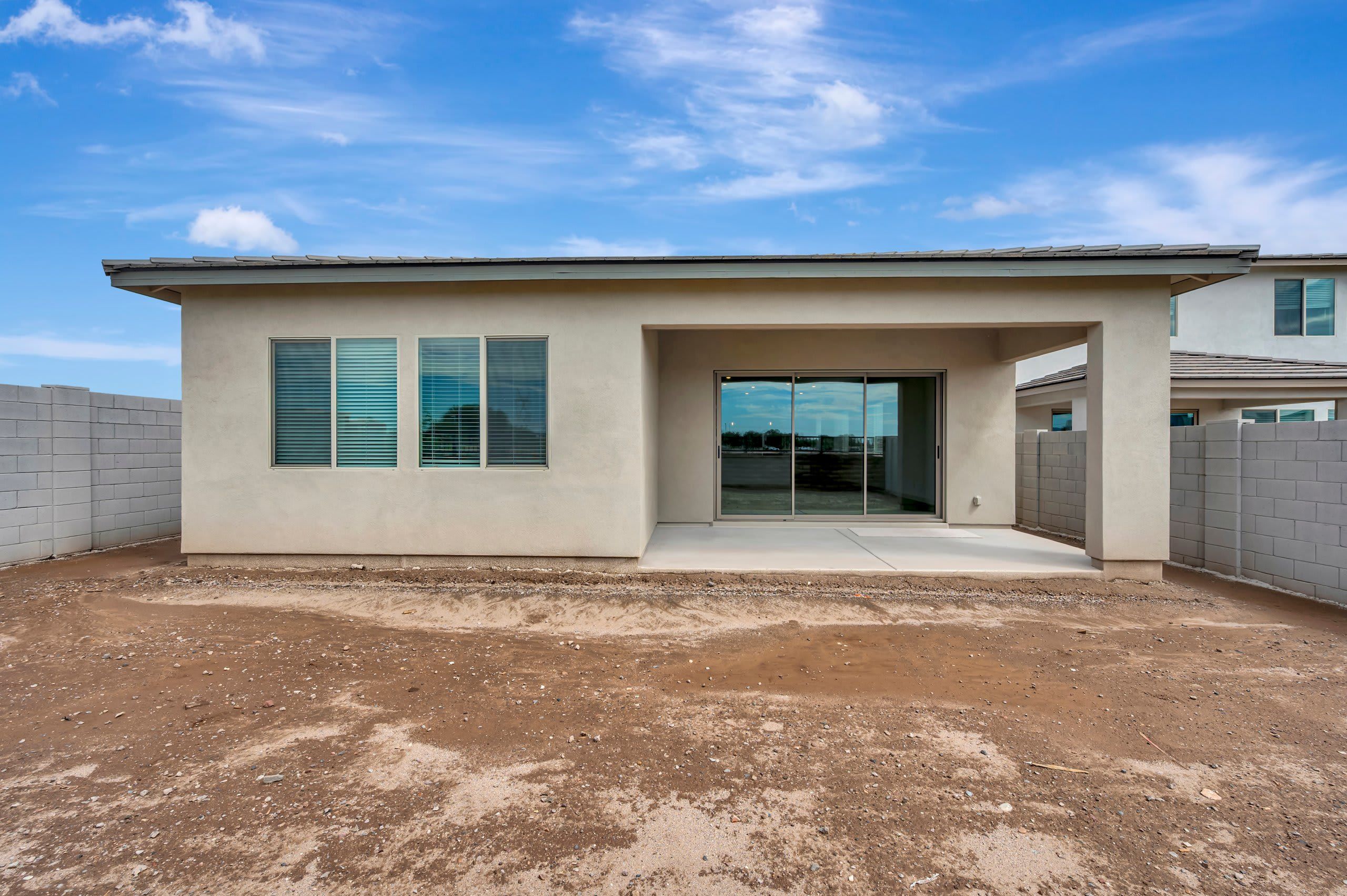40354 N Alegre Dr