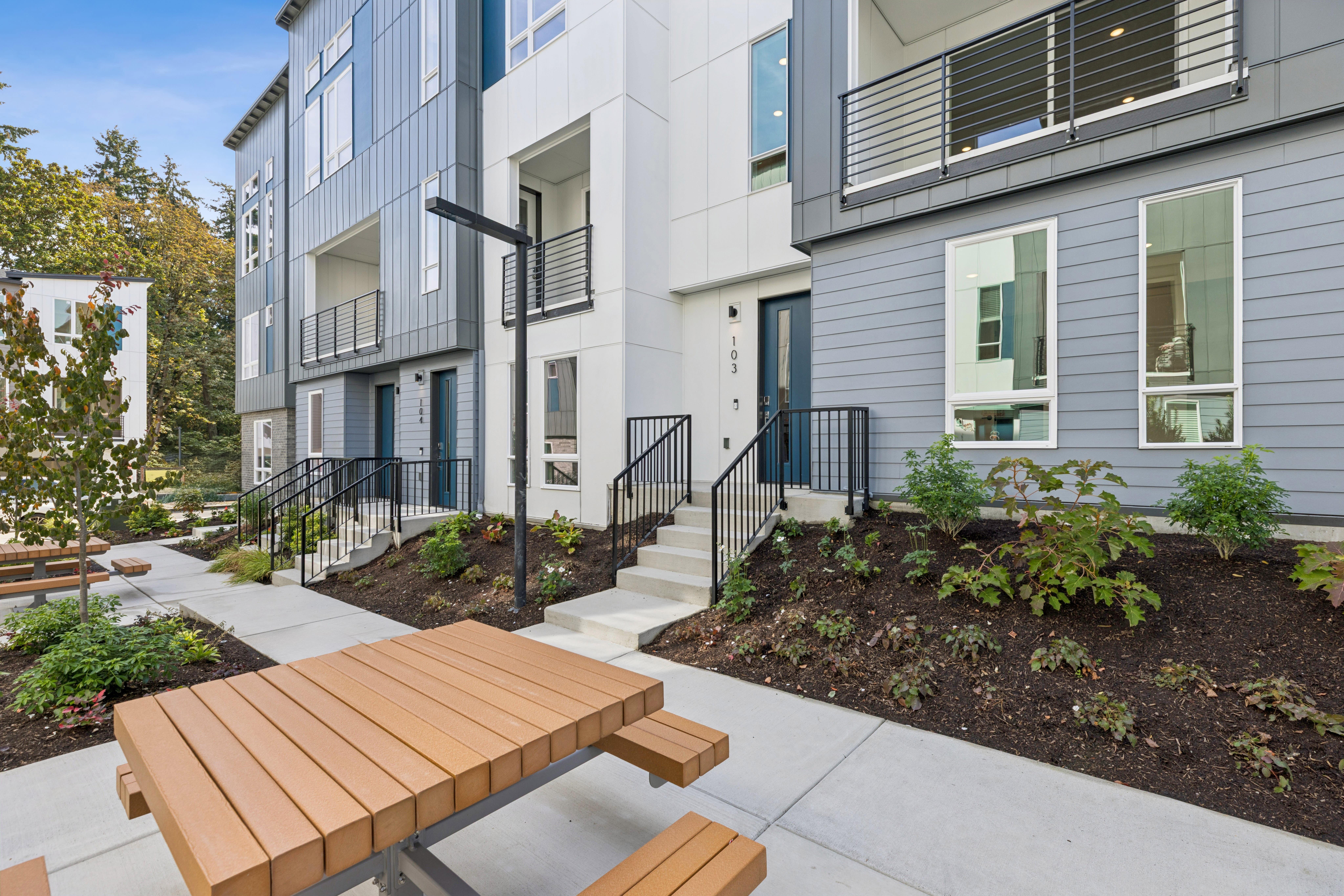 12255 138th Pl Ne Bldg 17-103