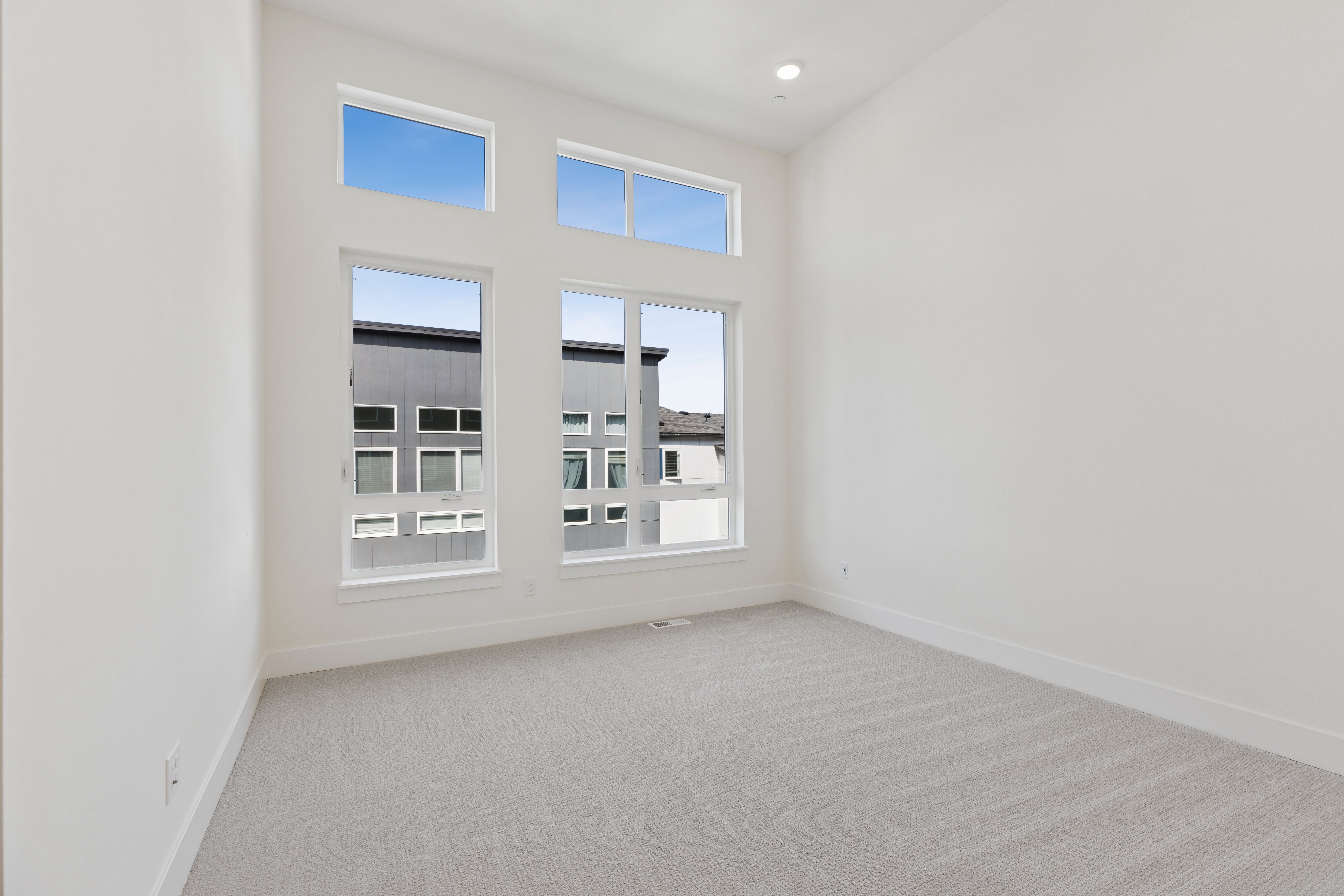 12255 138th Pl Ne Bldg 17-102