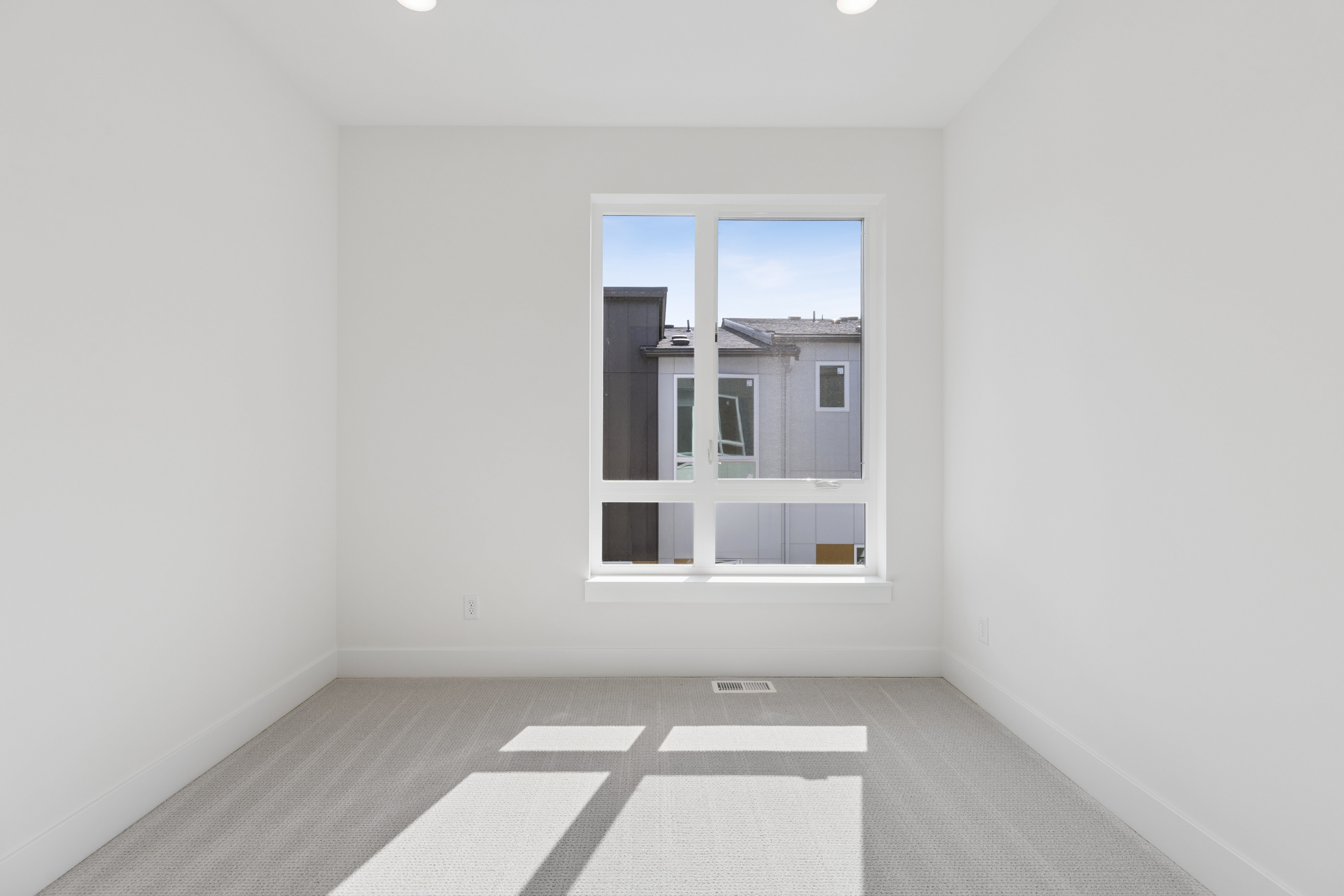 12255 138th Pl Ne Bldg 17-102