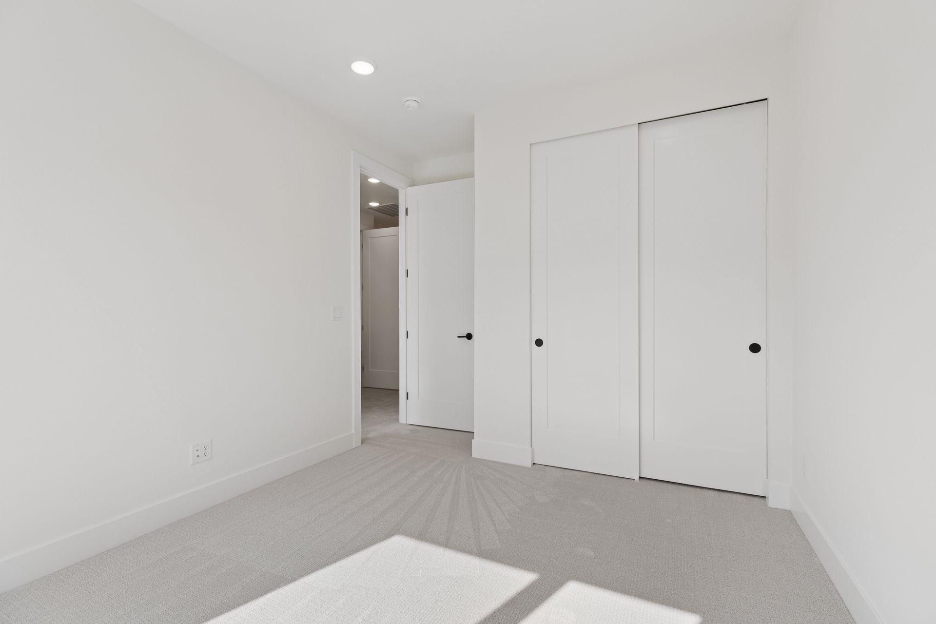 12255 138th Pl Ne Bldg 17-102