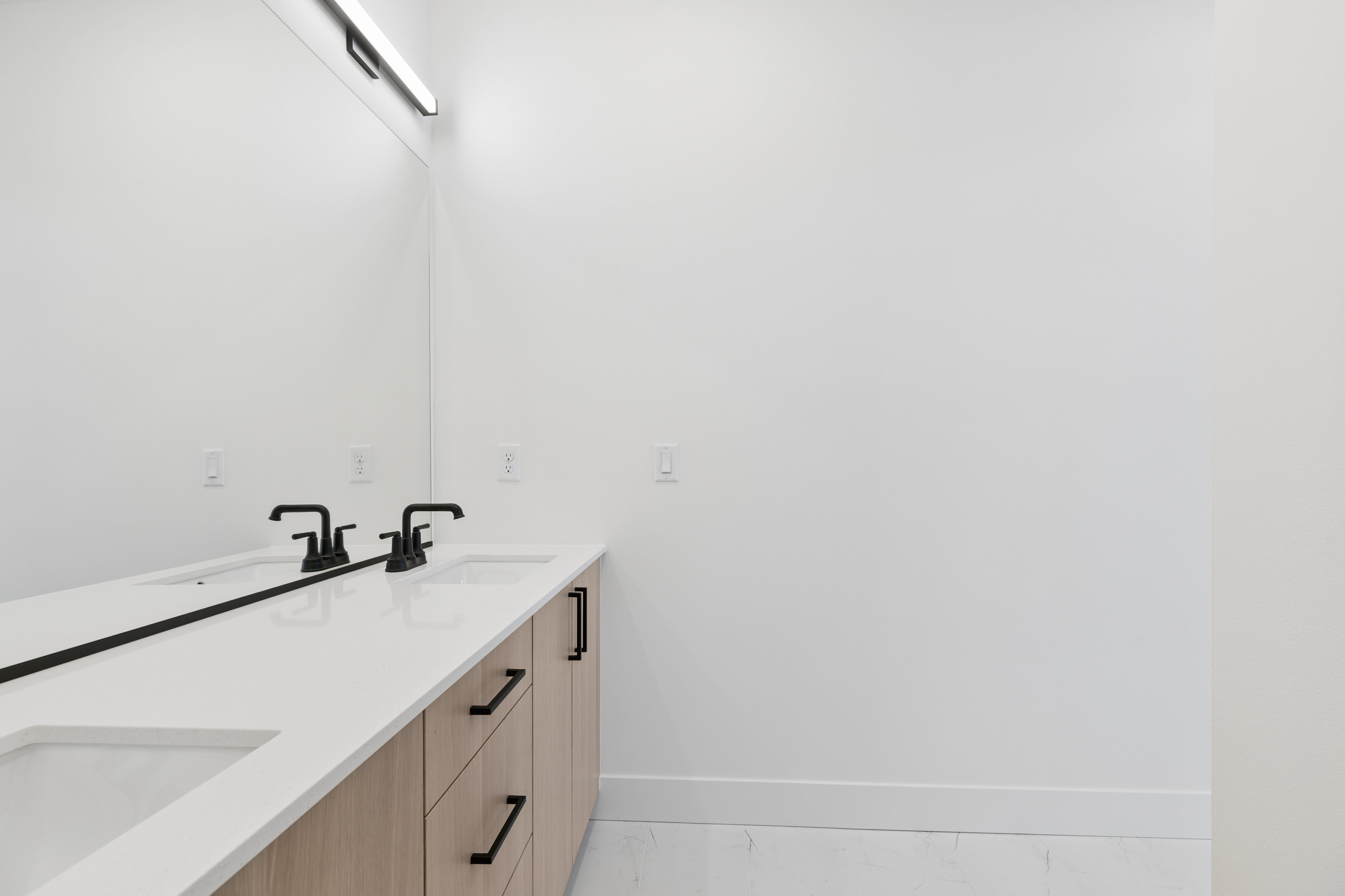 12255 138th Pl Ne Bldg 17-102