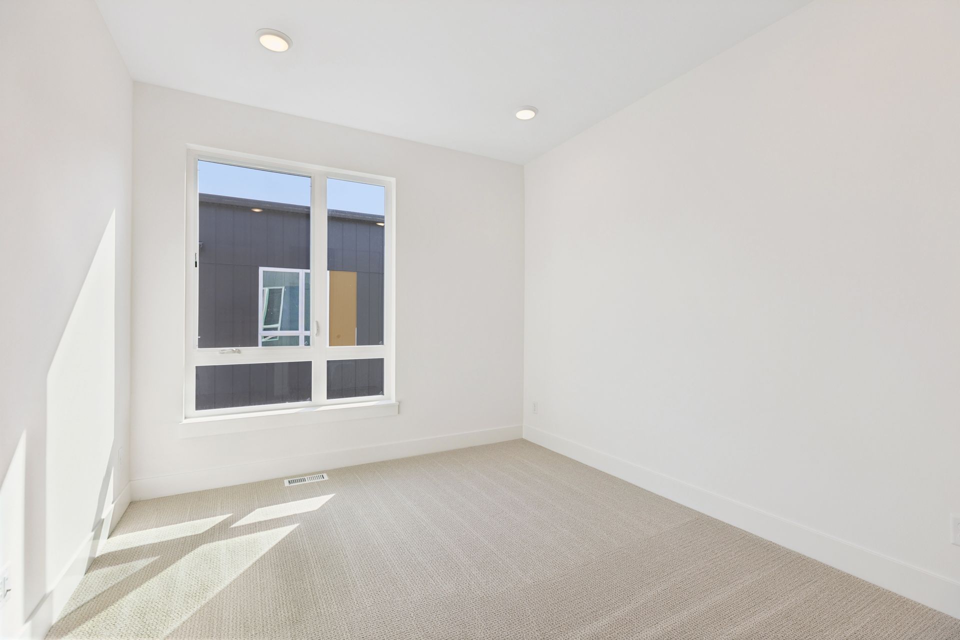 12255 138th Pl Ne Bldg 17-103