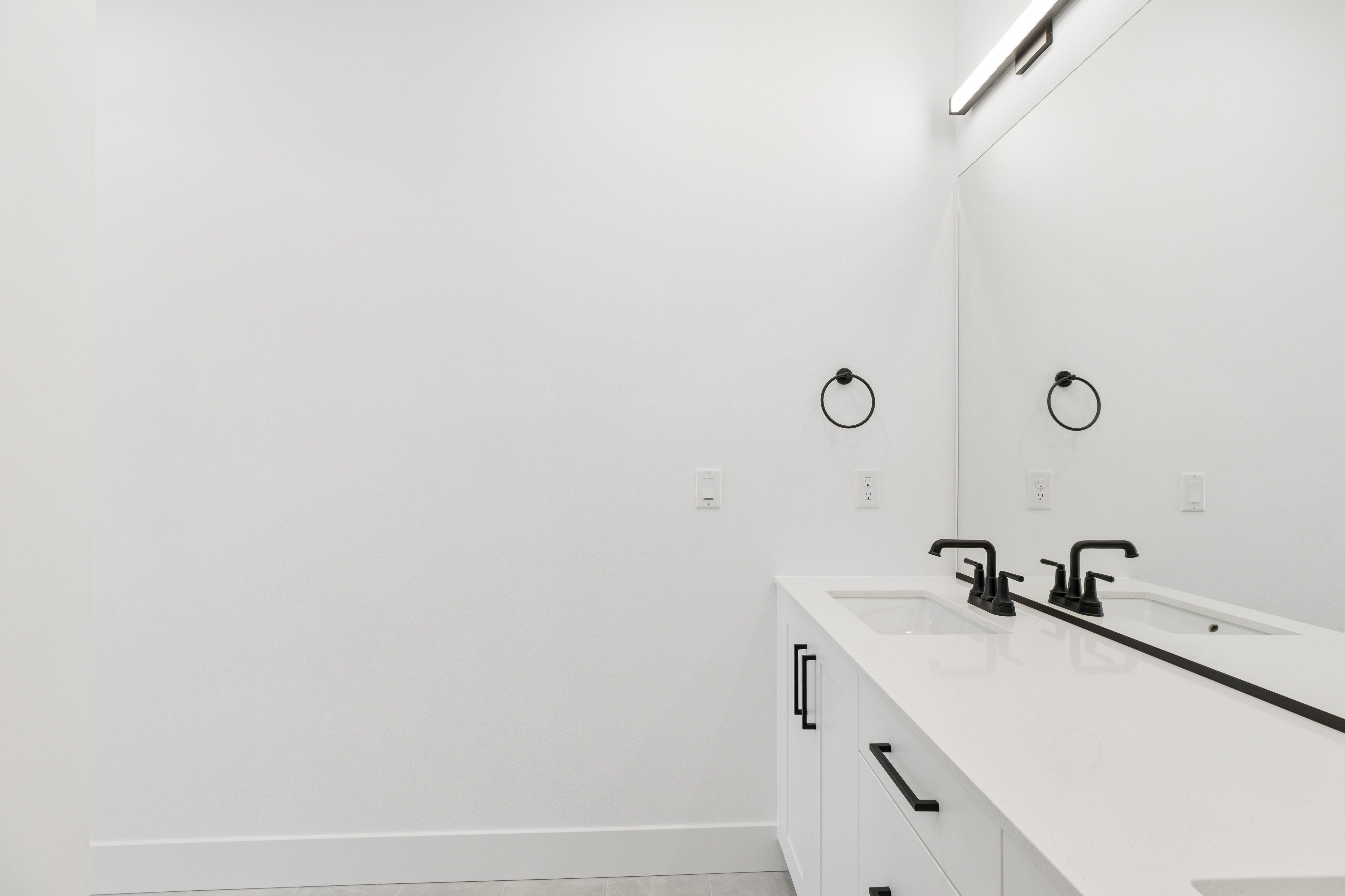 12255 138th Pl Ne Bldg 17-103