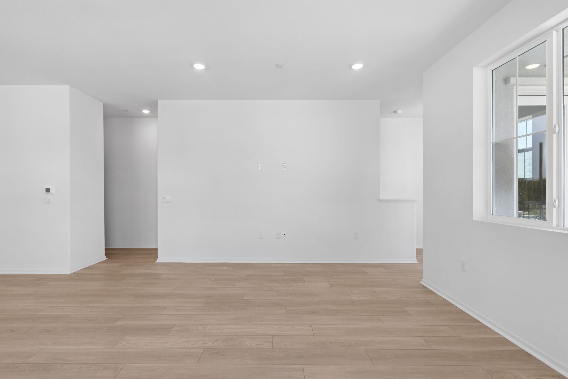 16027 York Drive | HS 128