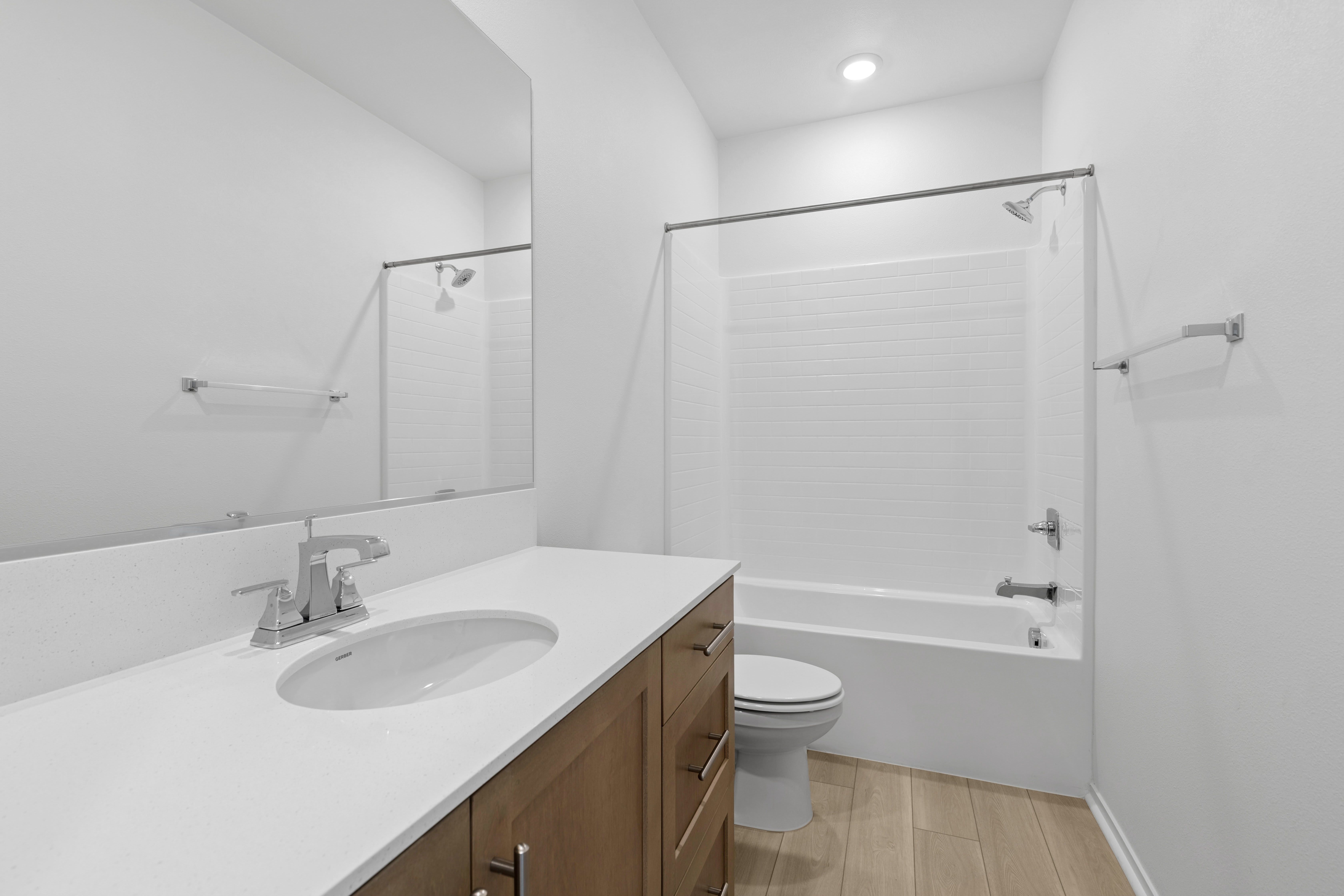 16027 York Drive | HS 128