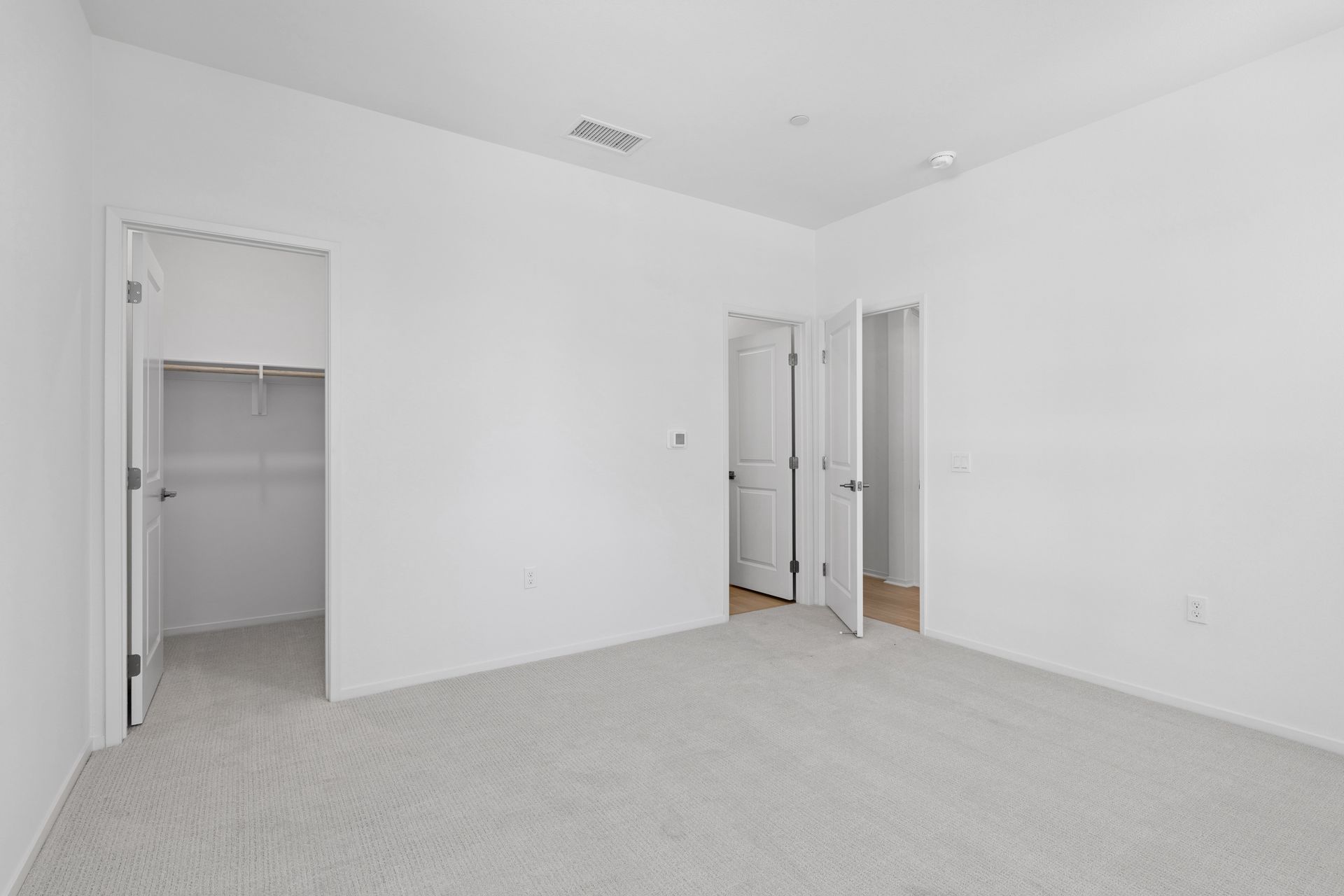 16027 York Drive | HS 128