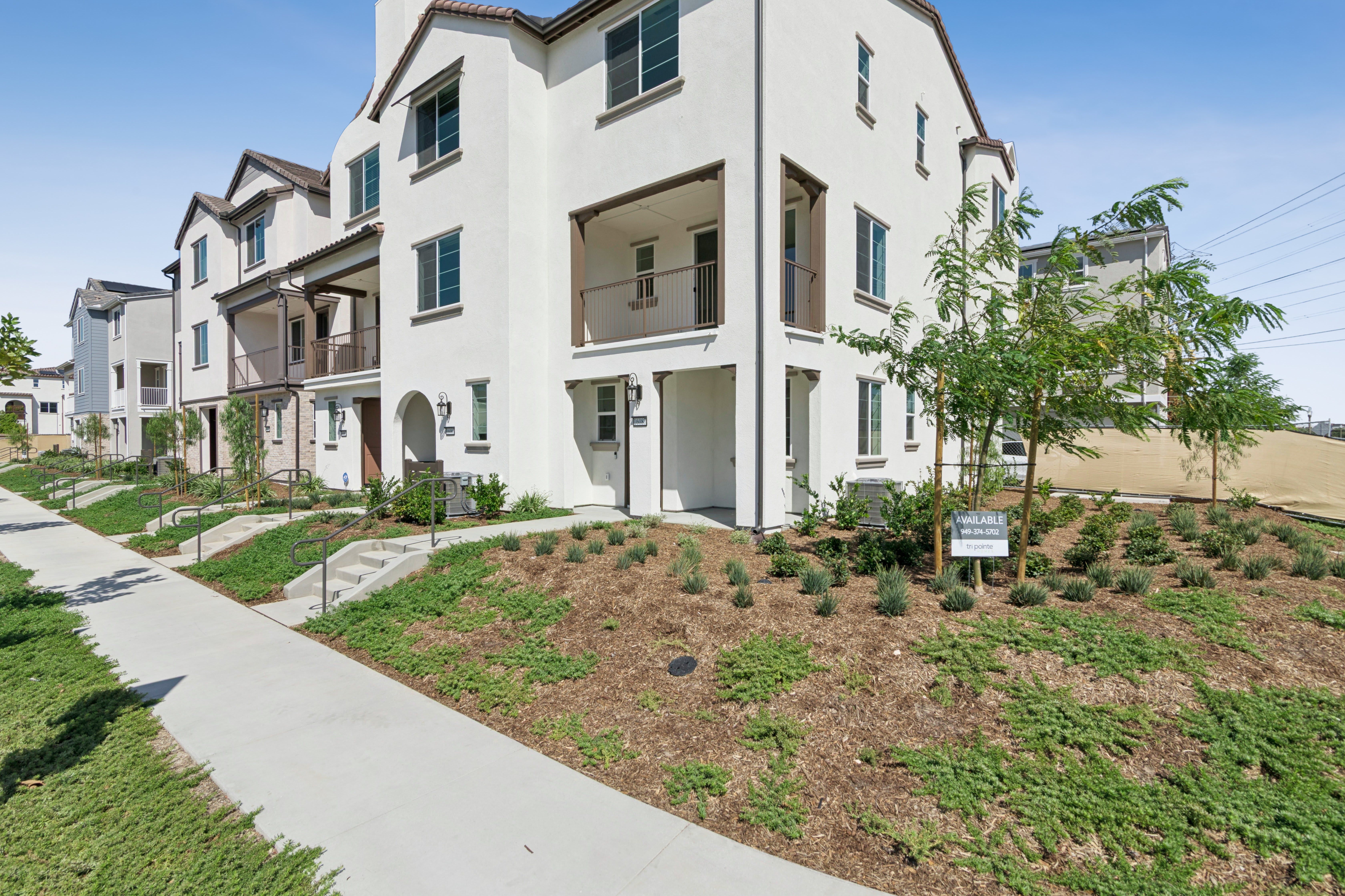 16087 West Preserve Loop | HS 174