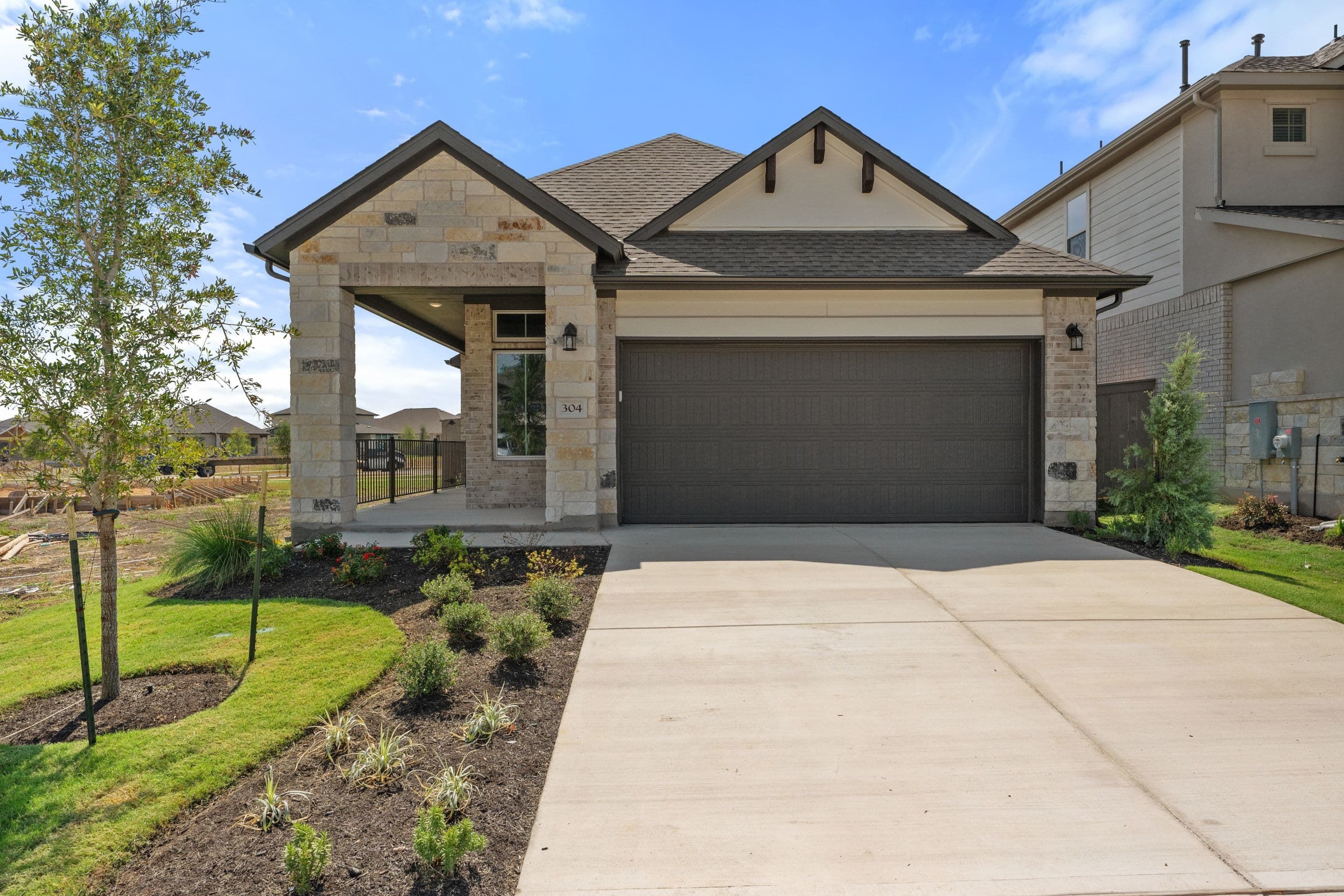 Arbor - Flora: Hutto, Texas - Tri Pointe Homes