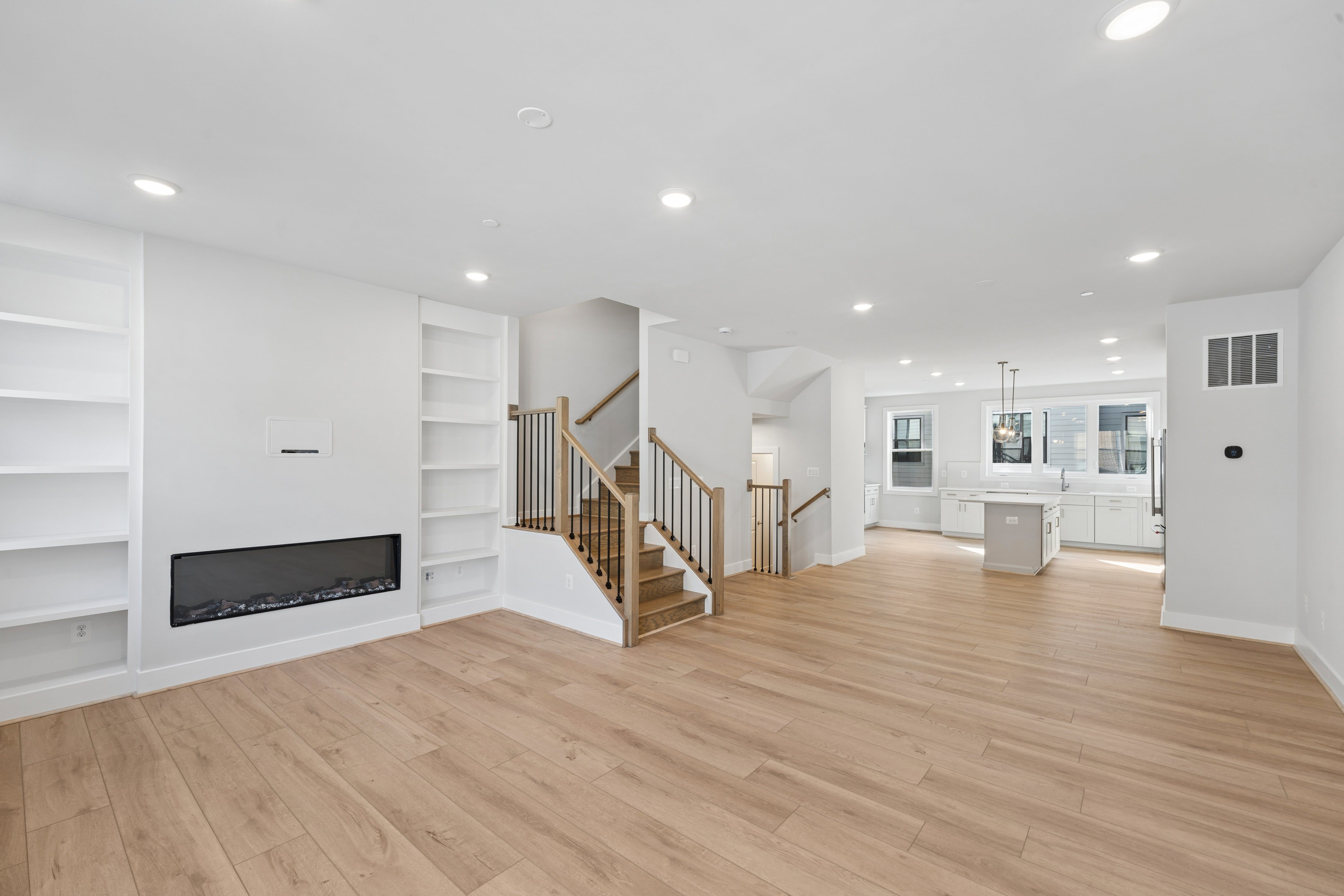 4922 Churchill Mews