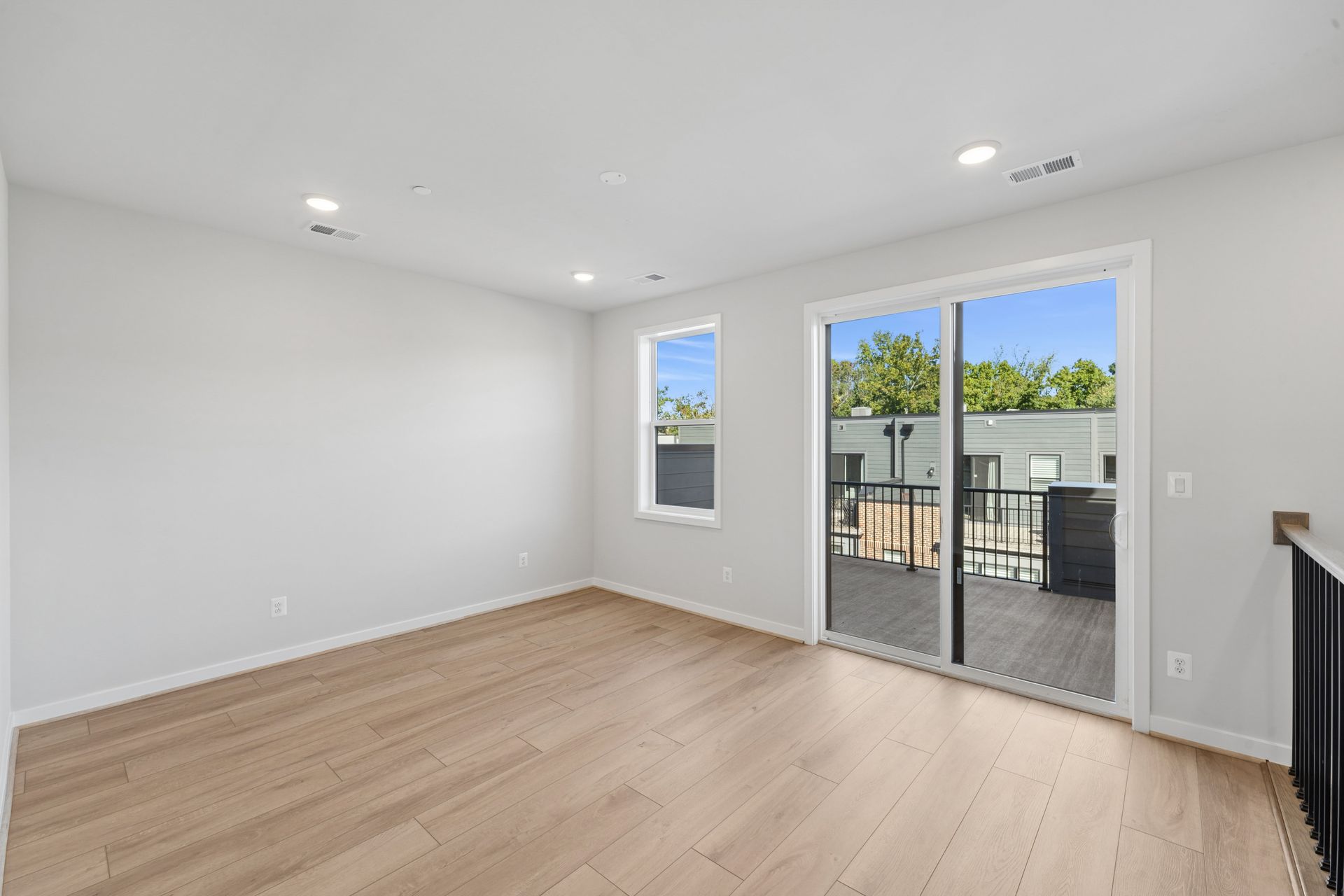 4922 Churchill Mews