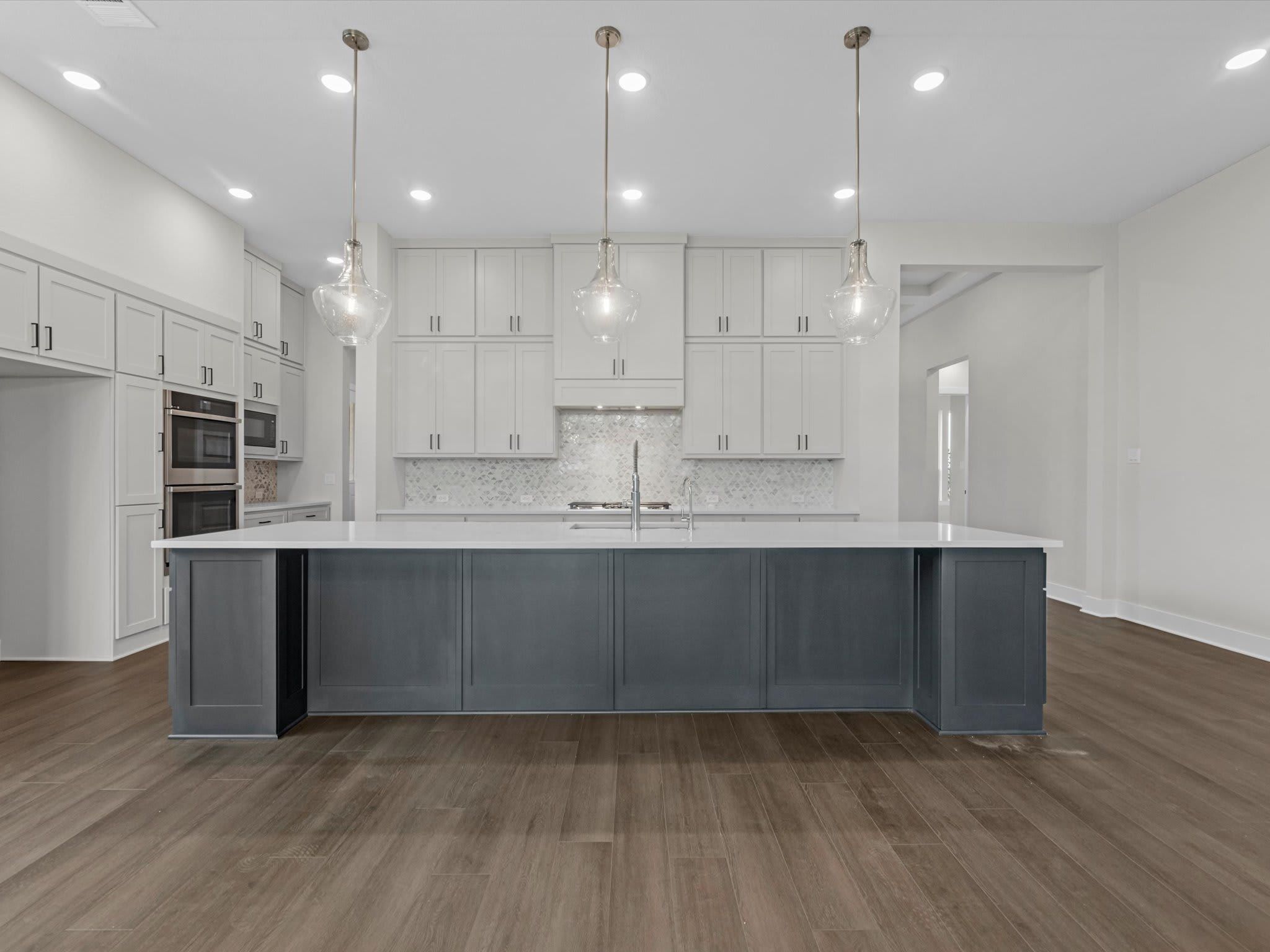 11934 Golden Cove