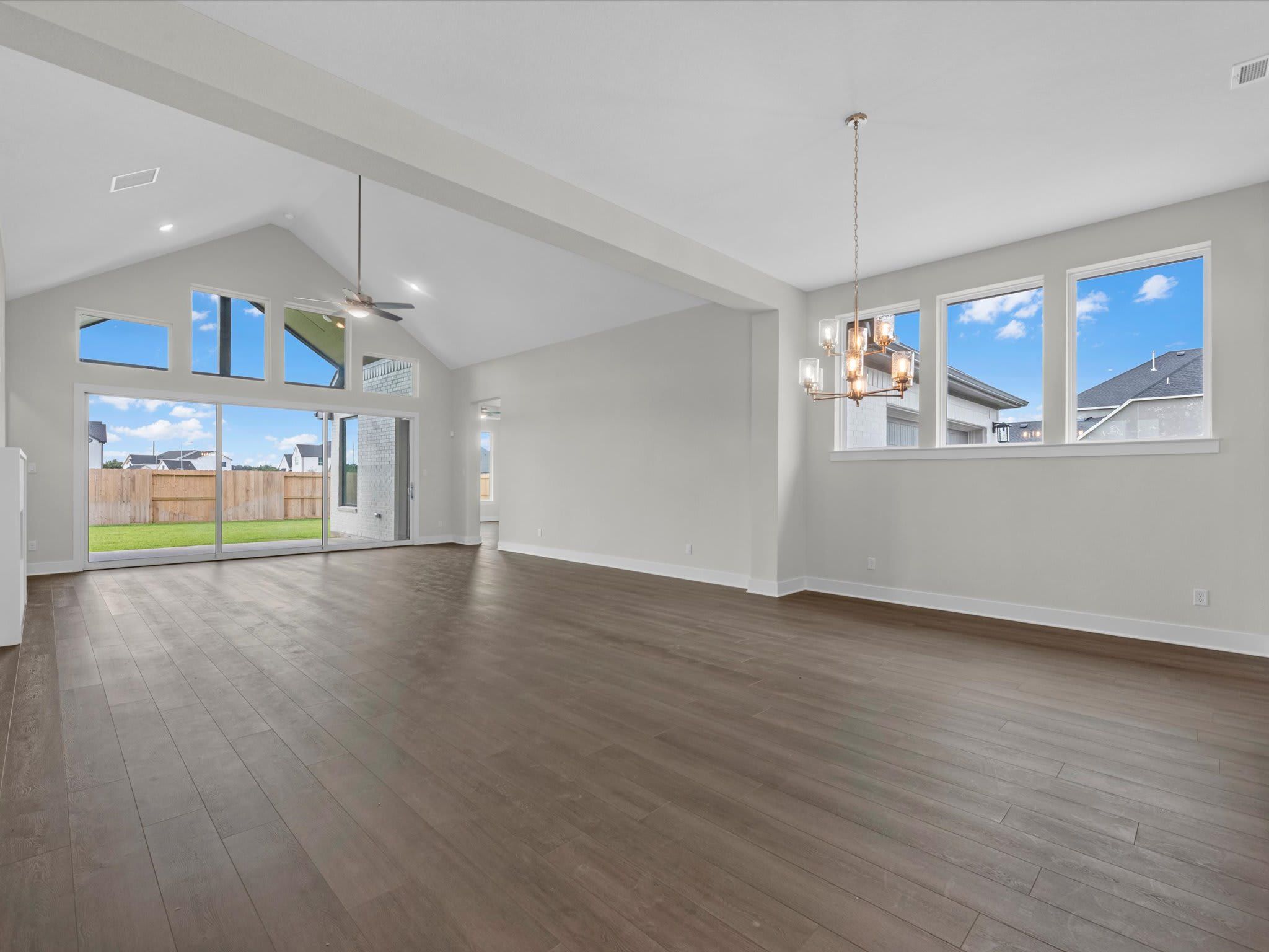 11934 Golden Cove