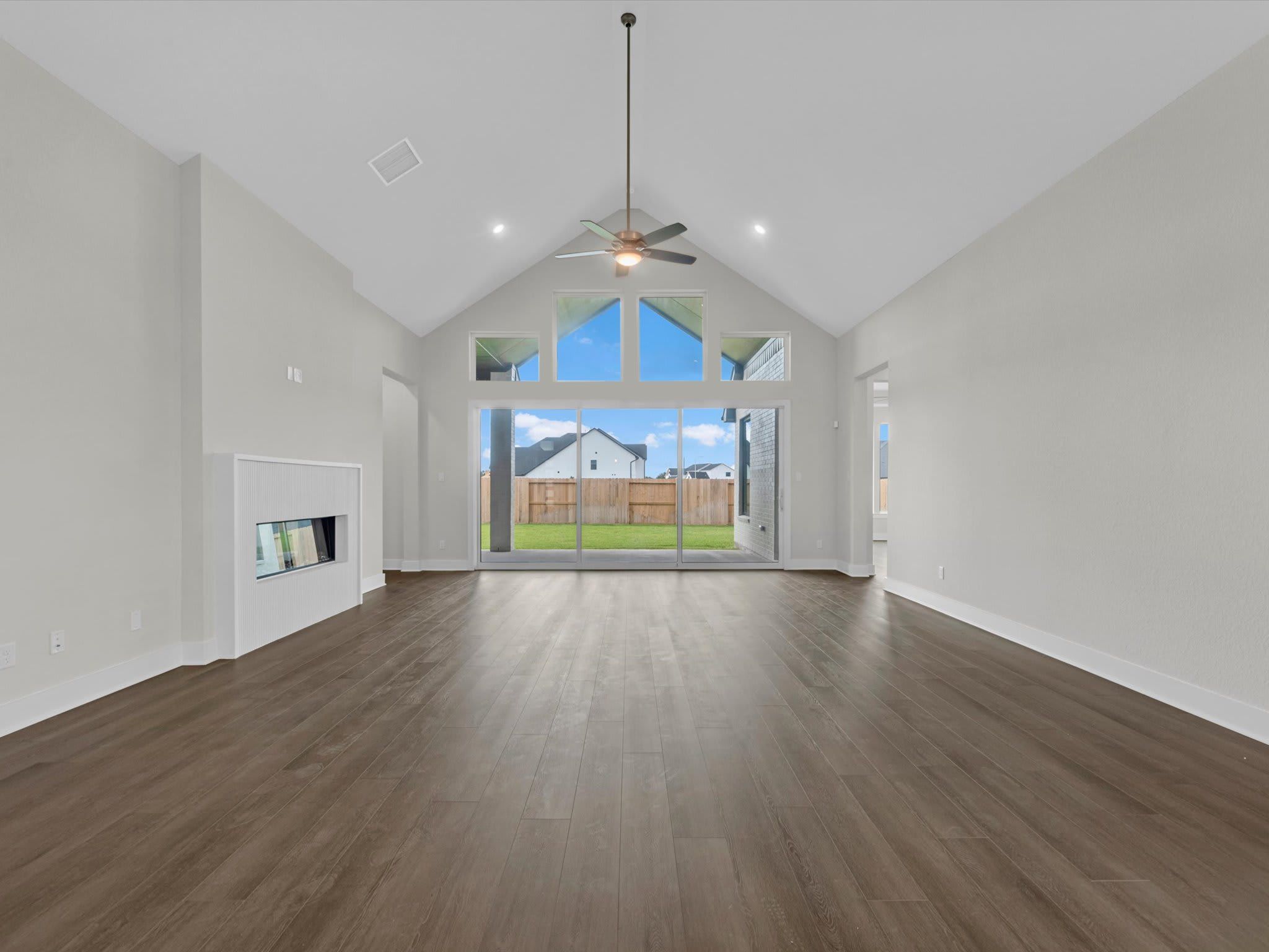 11934 Golden Cove