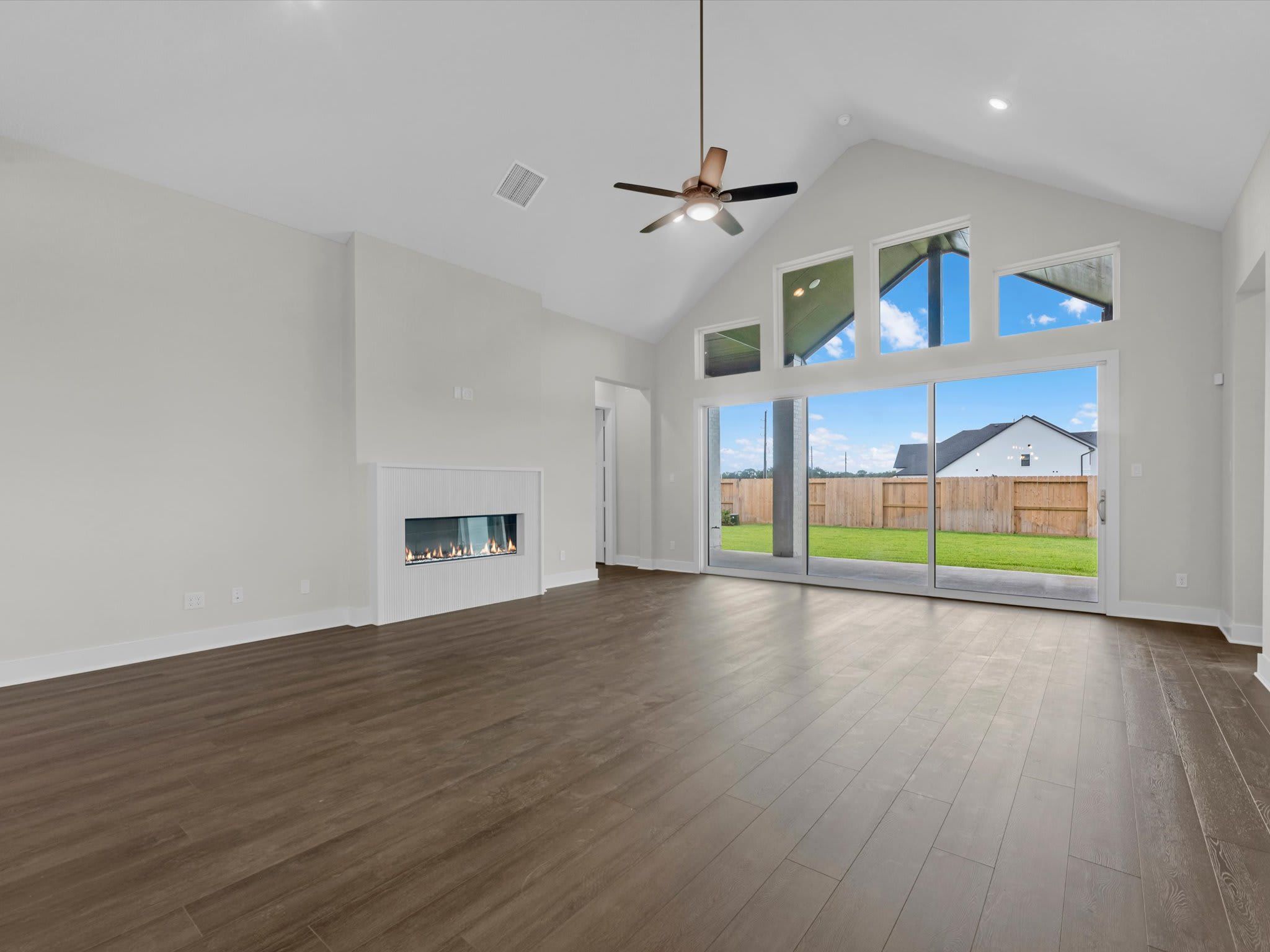 11934 Golden Cove