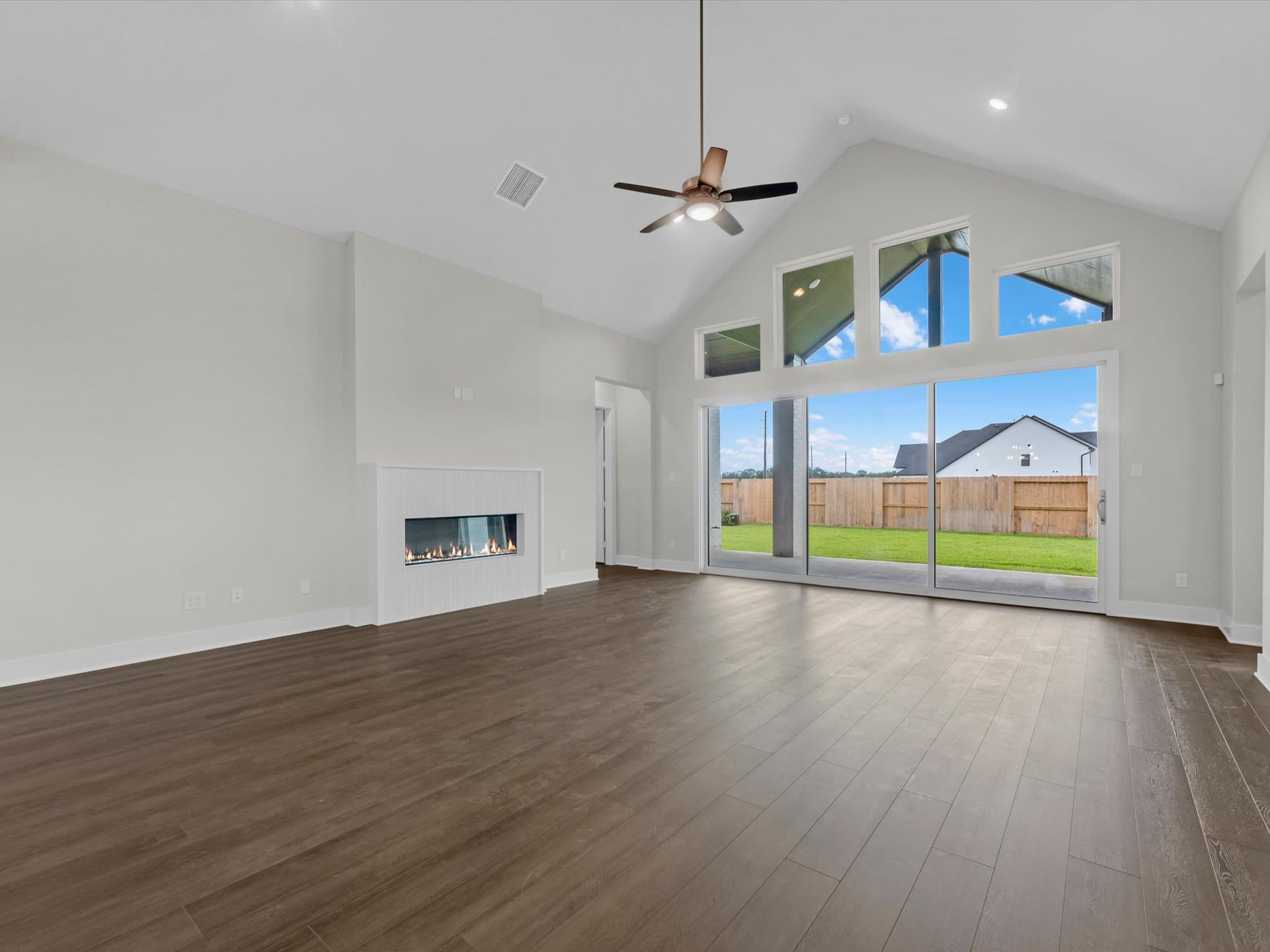 11934 Golden Cove