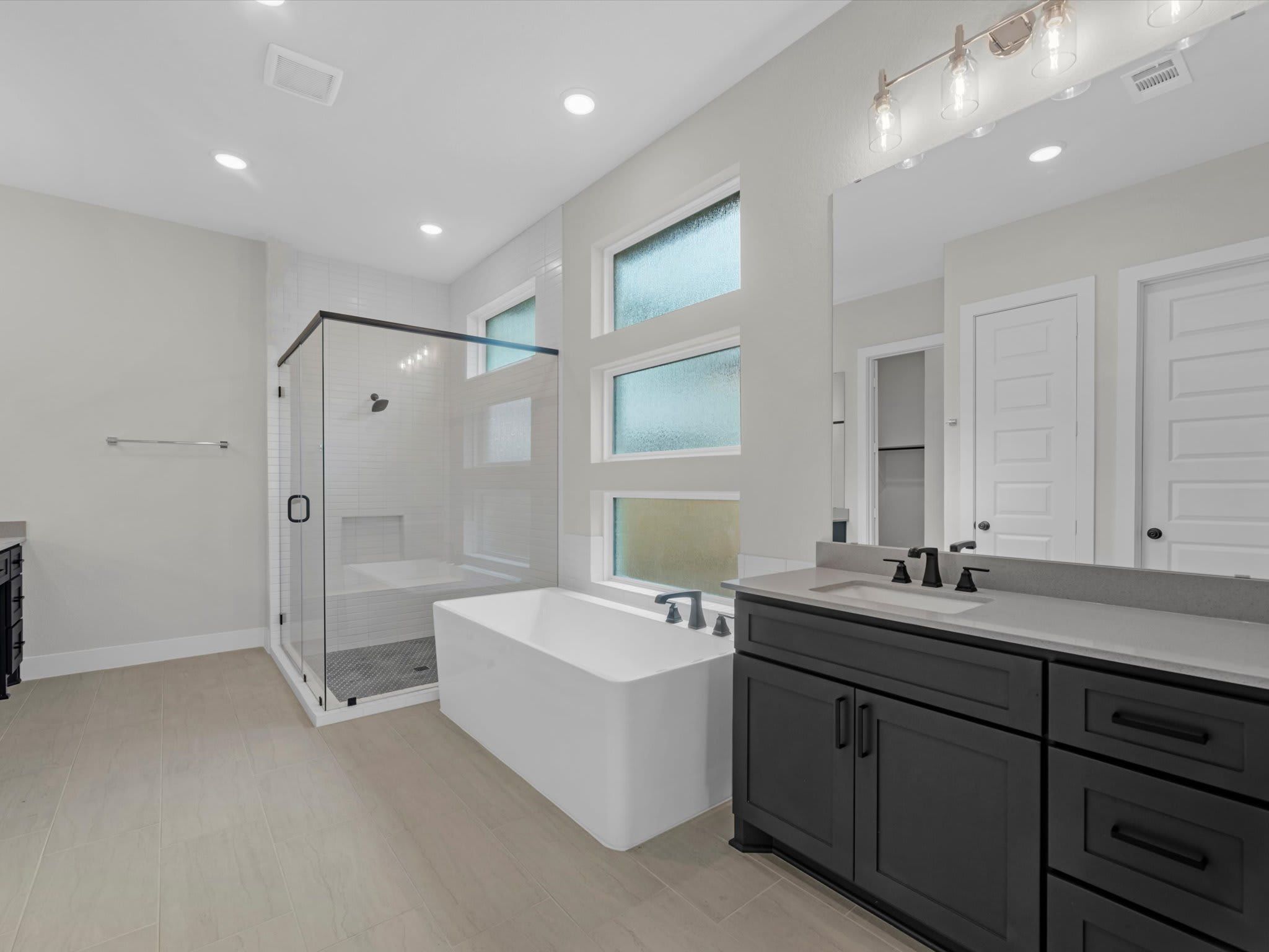 11934 Golden Cove