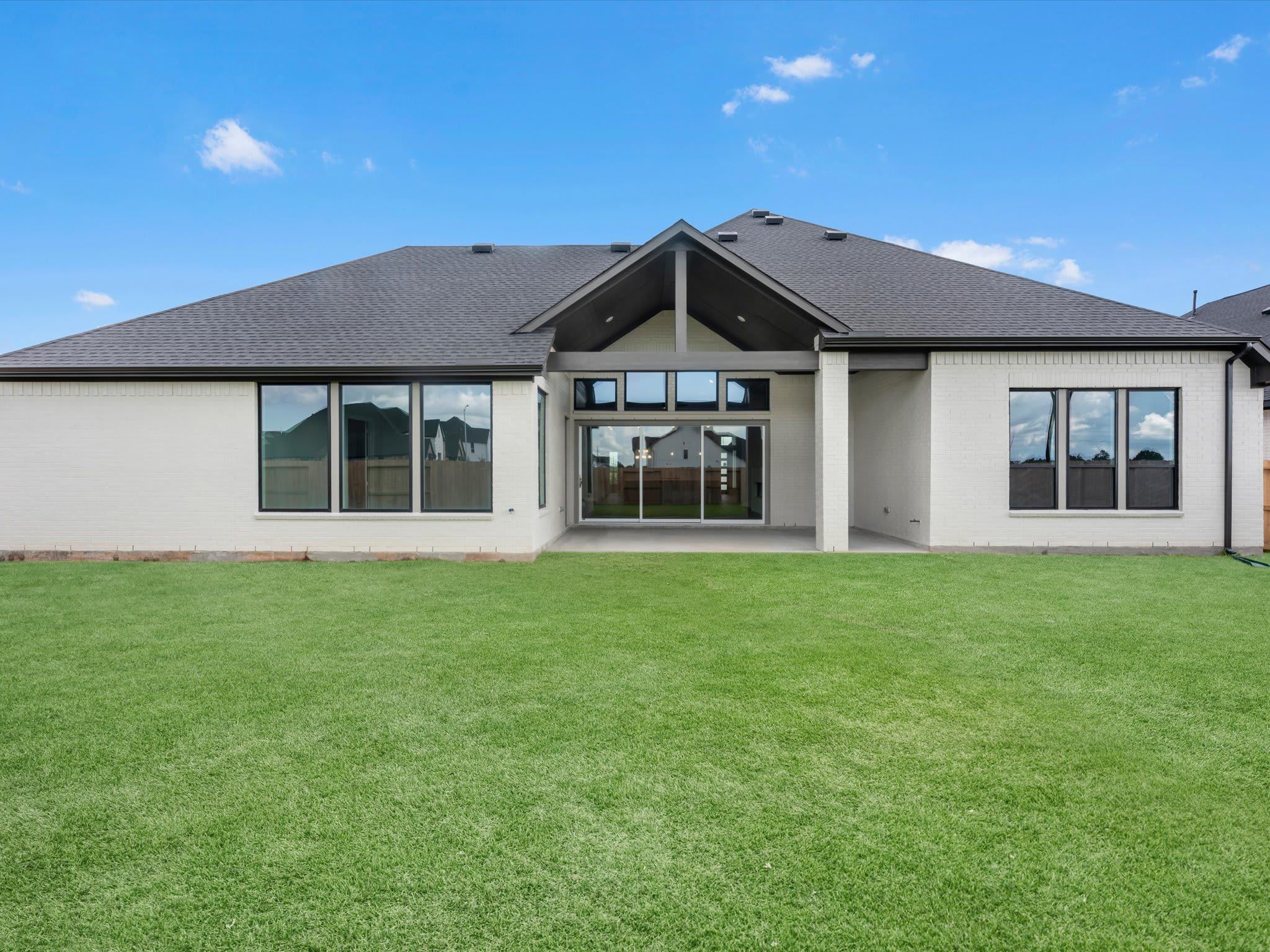 11934 Golden Cove