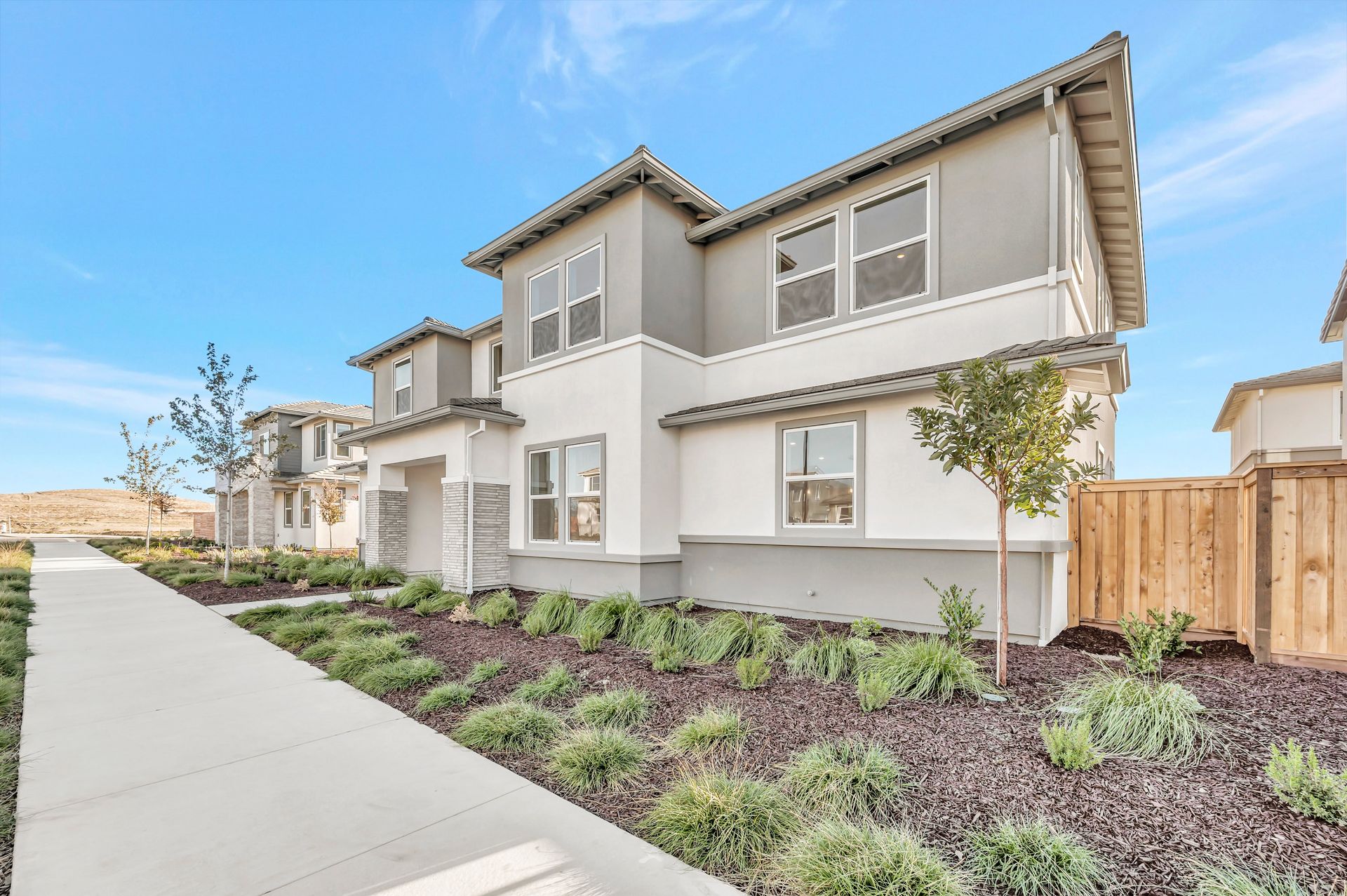 5736 Lake Club Drive