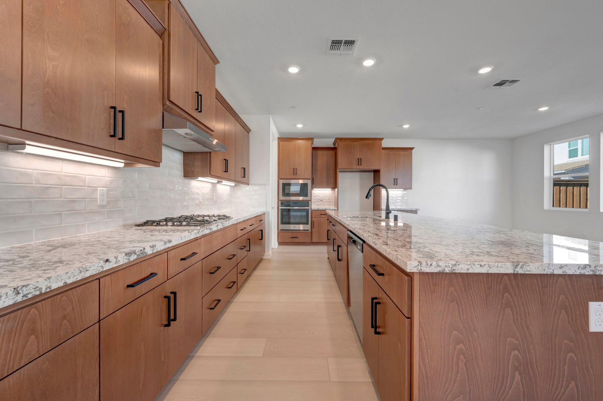 2571 Lavender Place