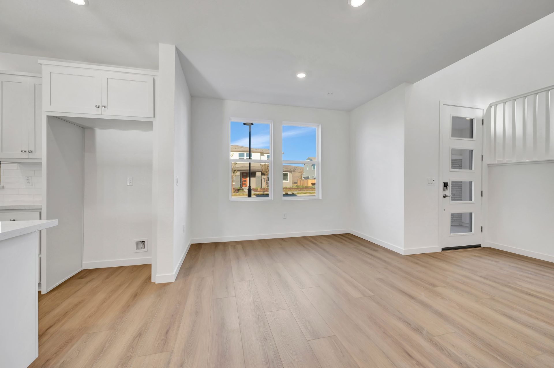 5736 Lake Club Drive