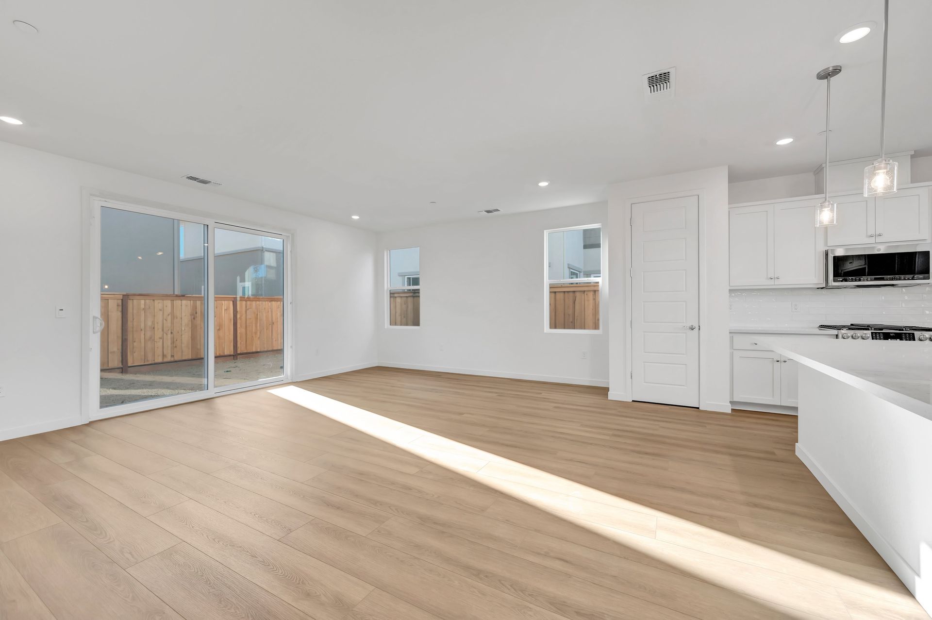 5736 Lake Club Drive