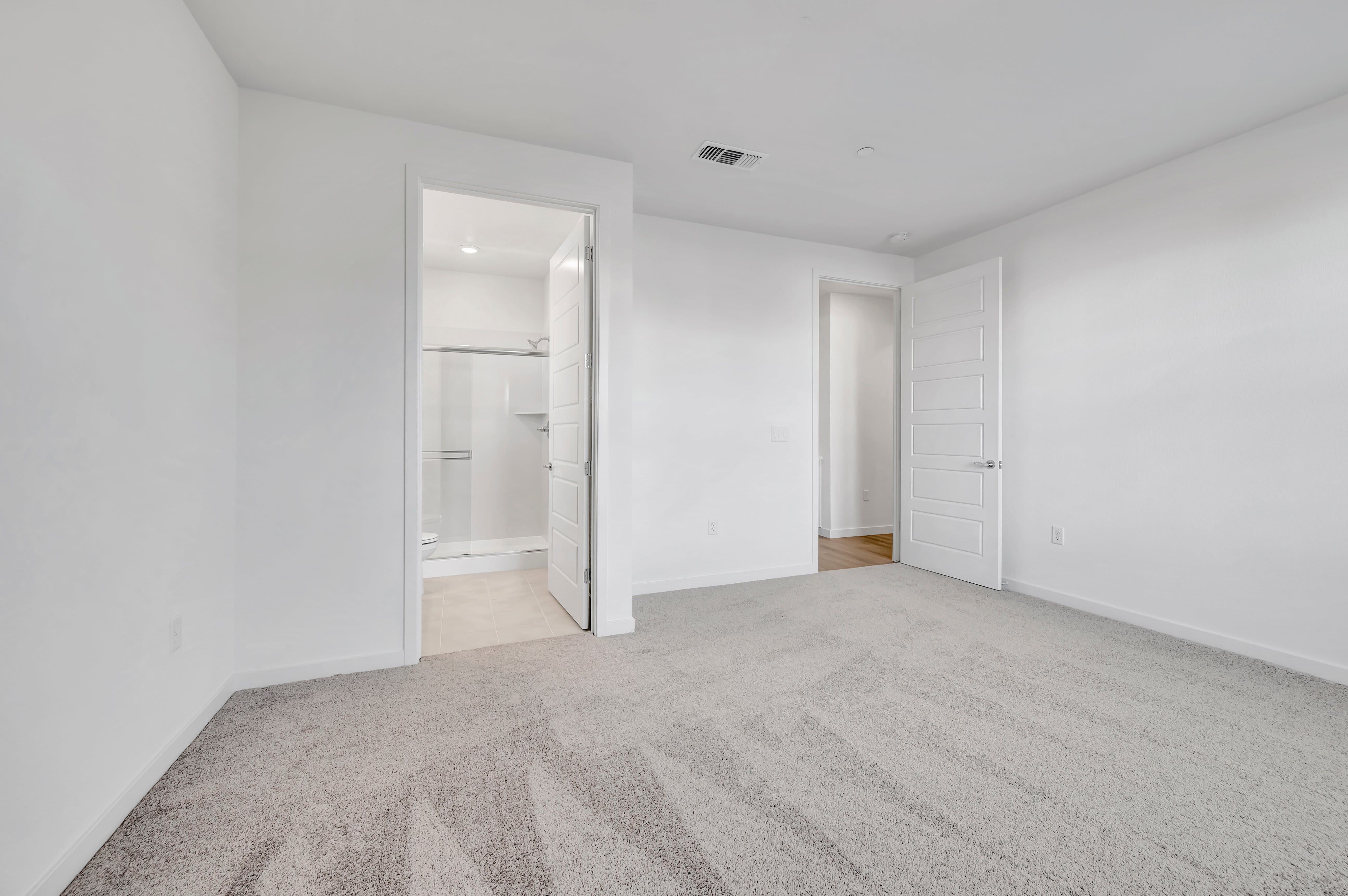 5736 Lake Club Drive