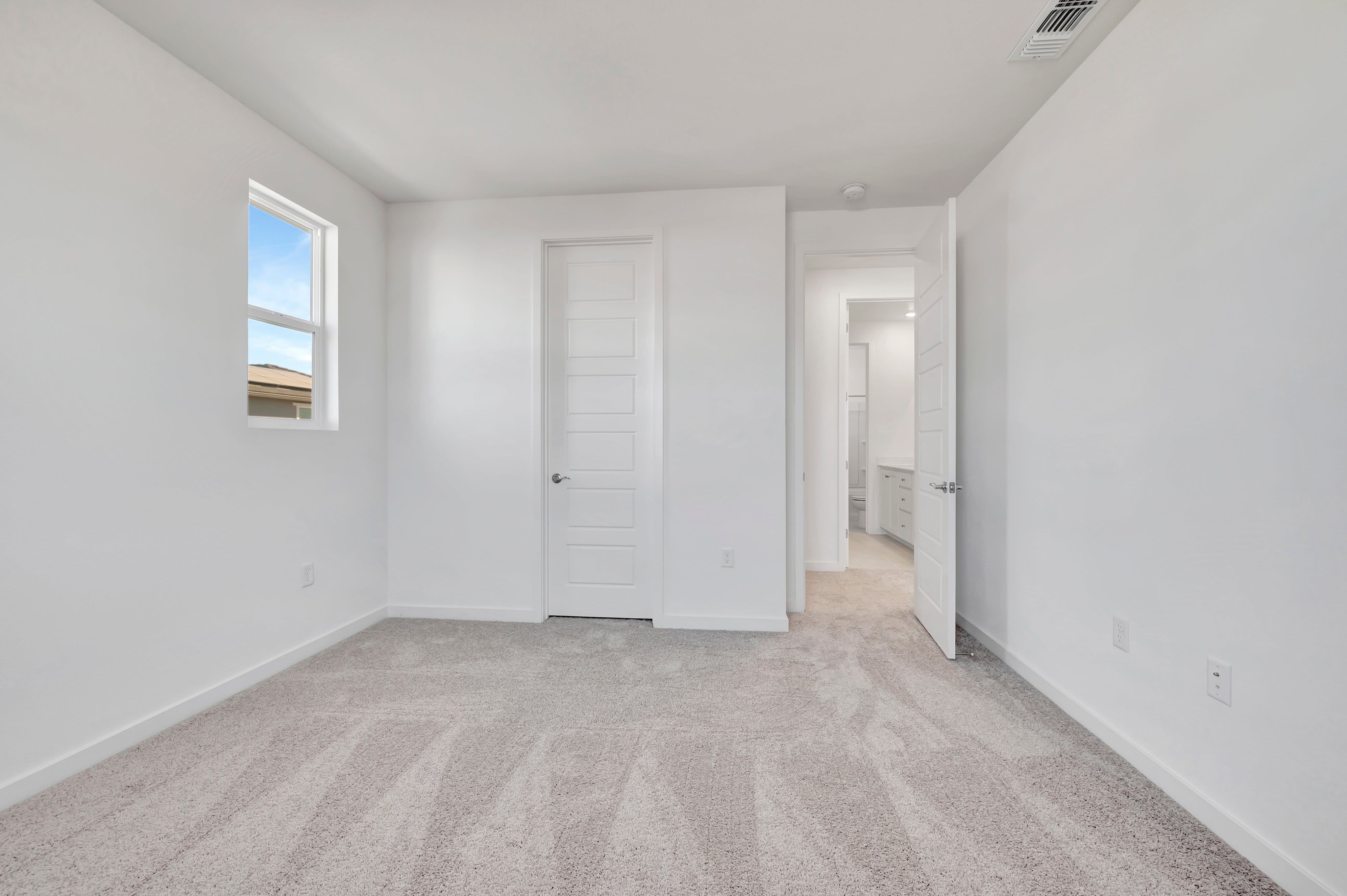 5736 Lake Club Drive