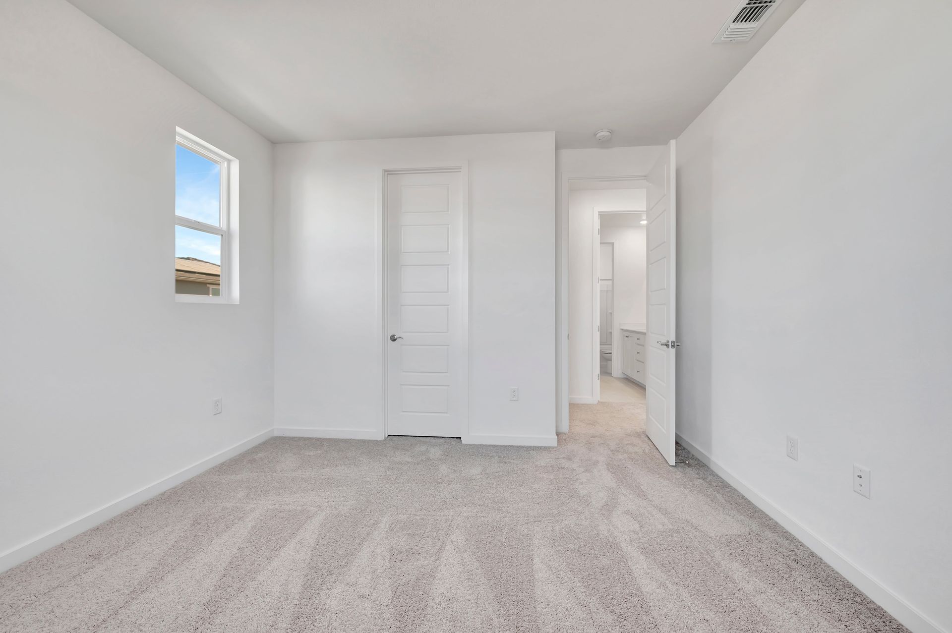 5736 Lake Club Drive
