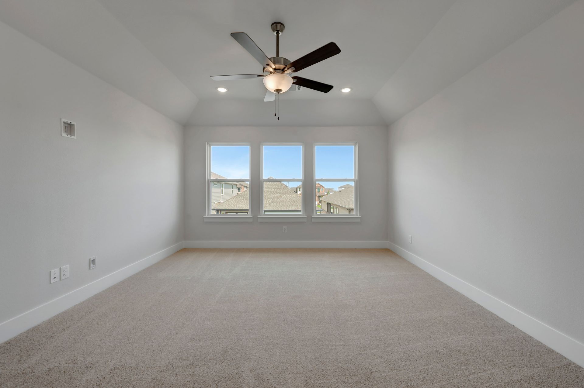 7320 Summer Sunset Drive