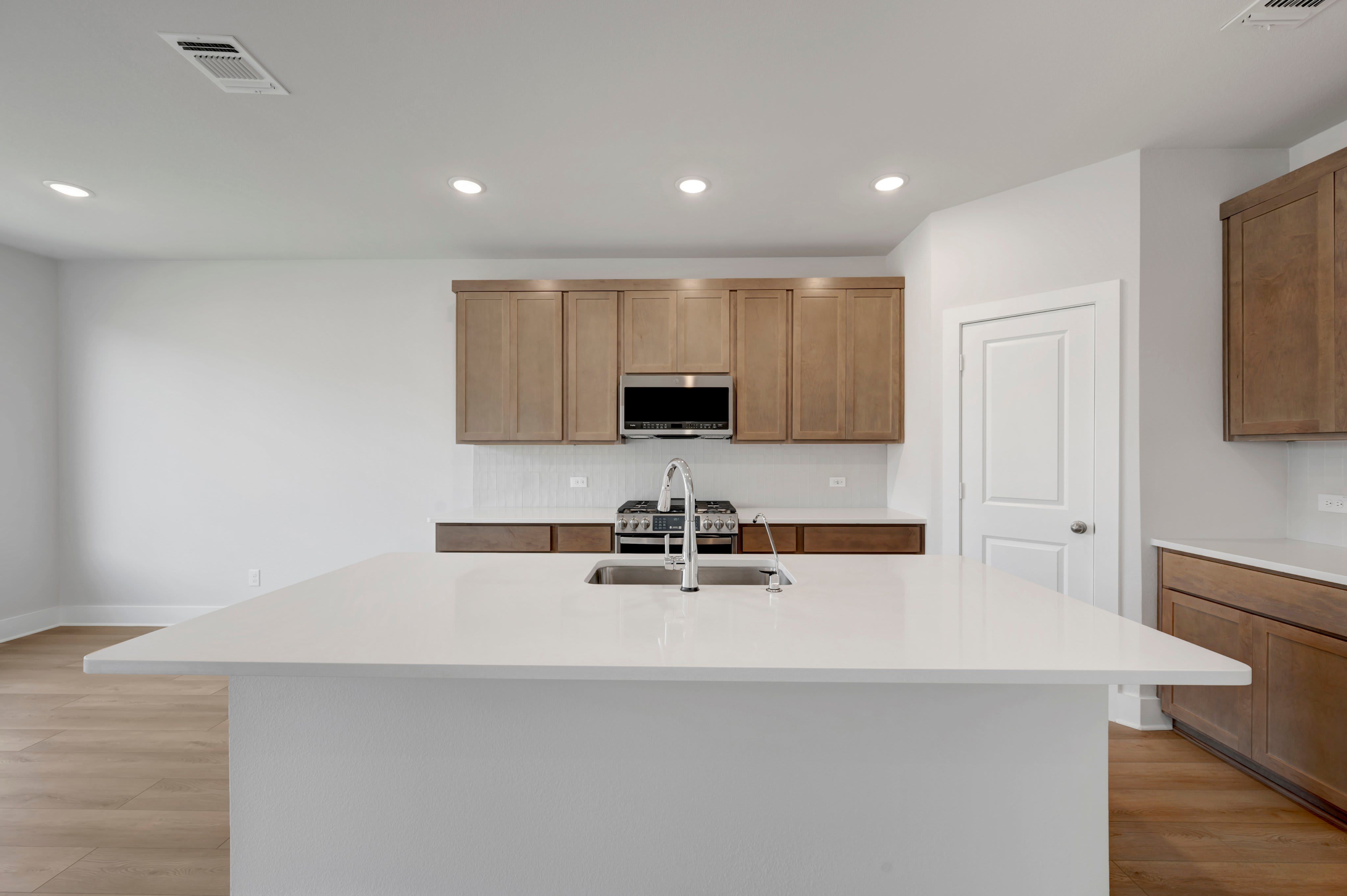 7320 Summer Sunset Drive