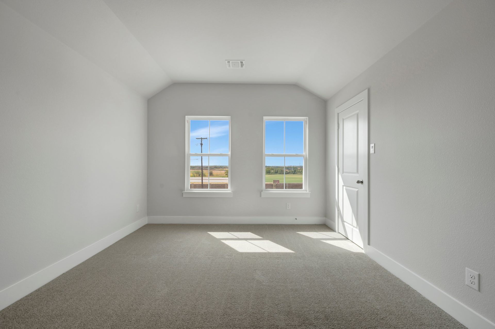7320 Summer Sunset Drive