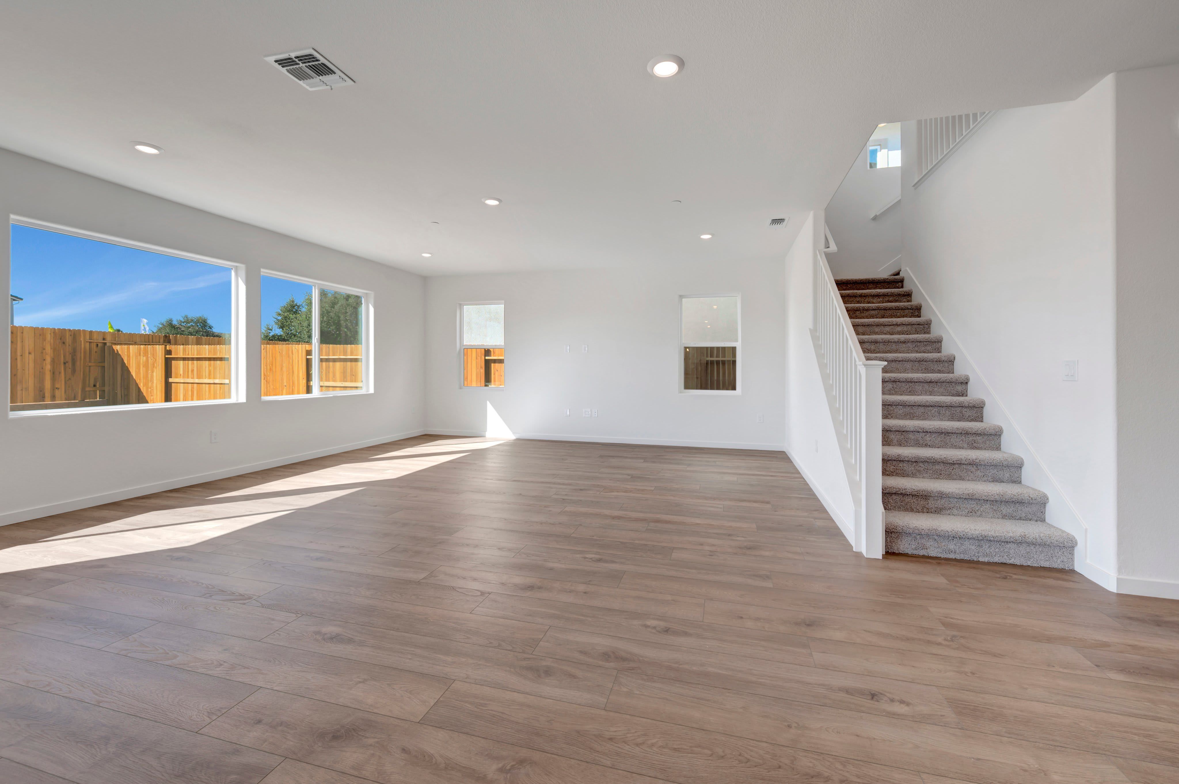 4024 Timberland Dr