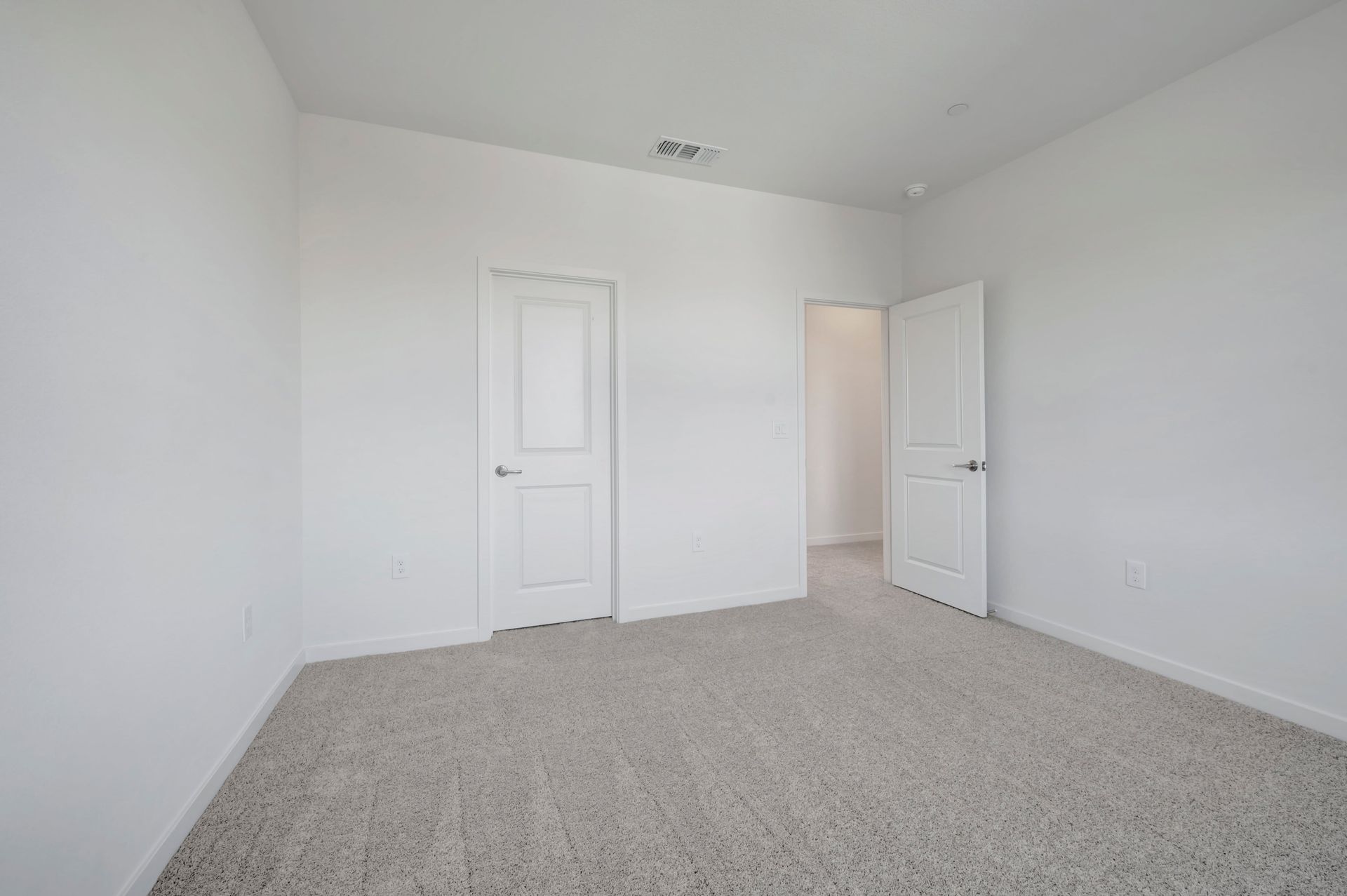 4024 Timberland Dr
