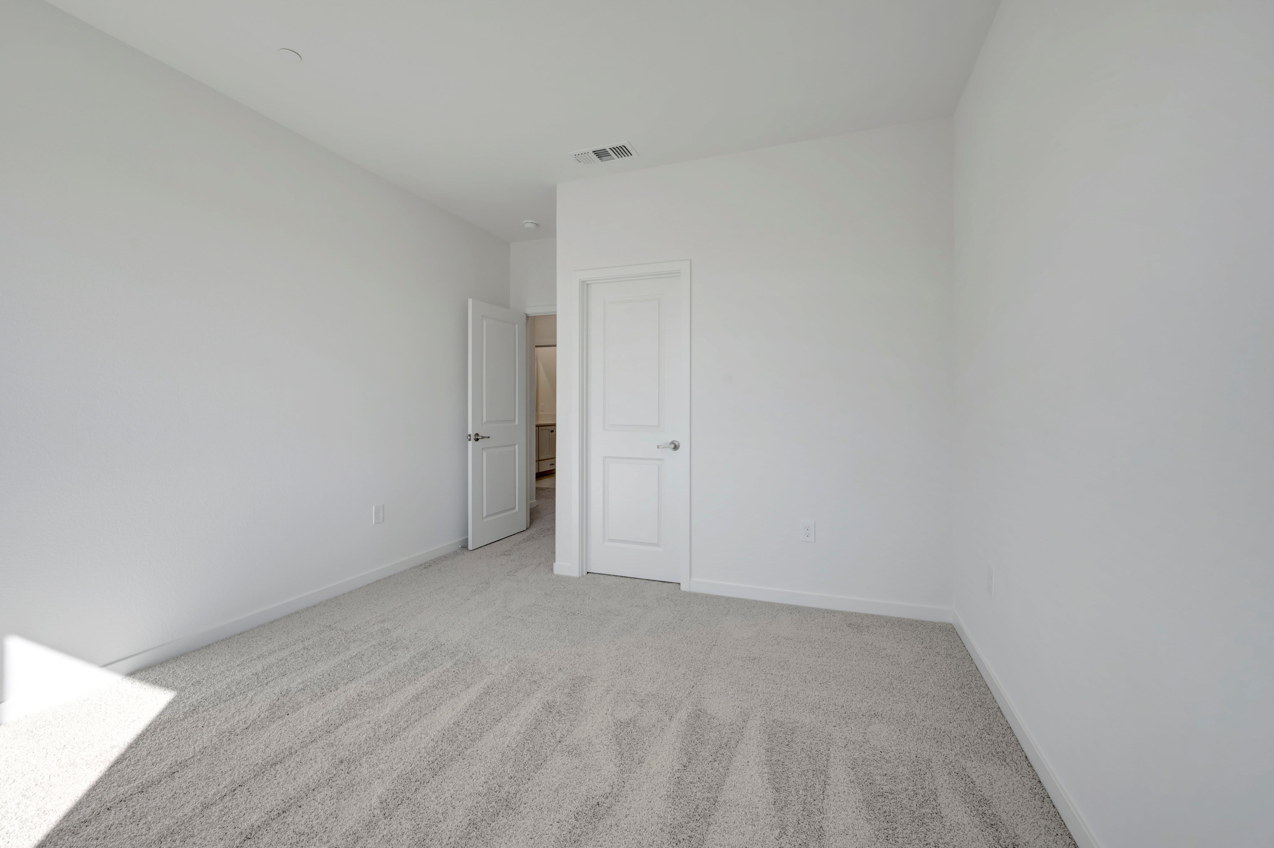 4024 Timberland Dr
