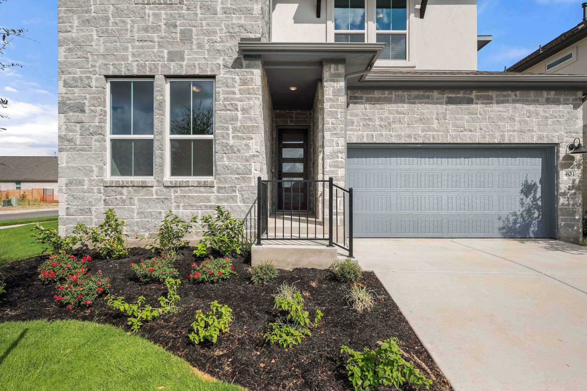 401 Hickory Springs Trail