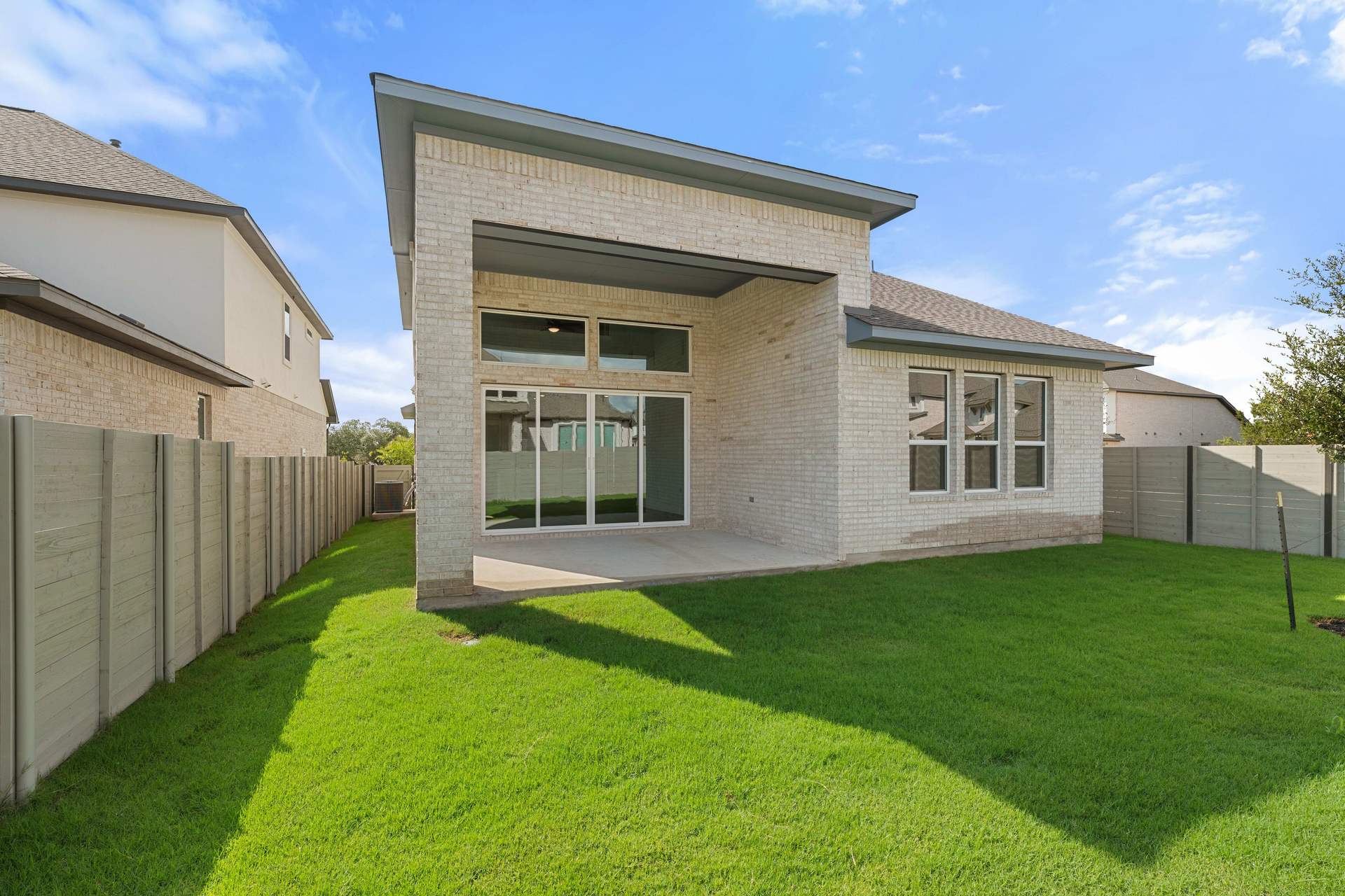 401 Hickory Springs Trail