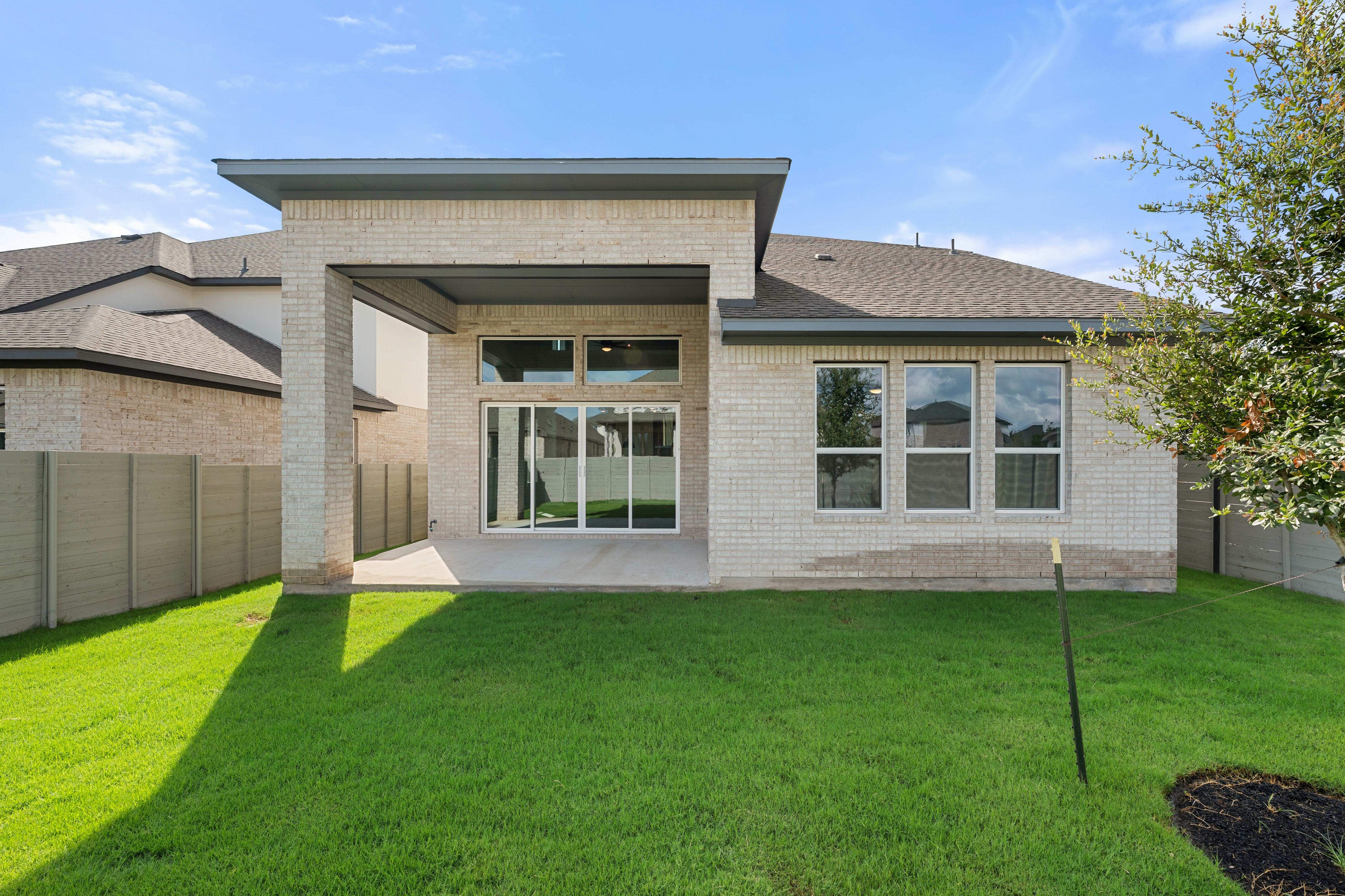 401 Hickory Springs Trail