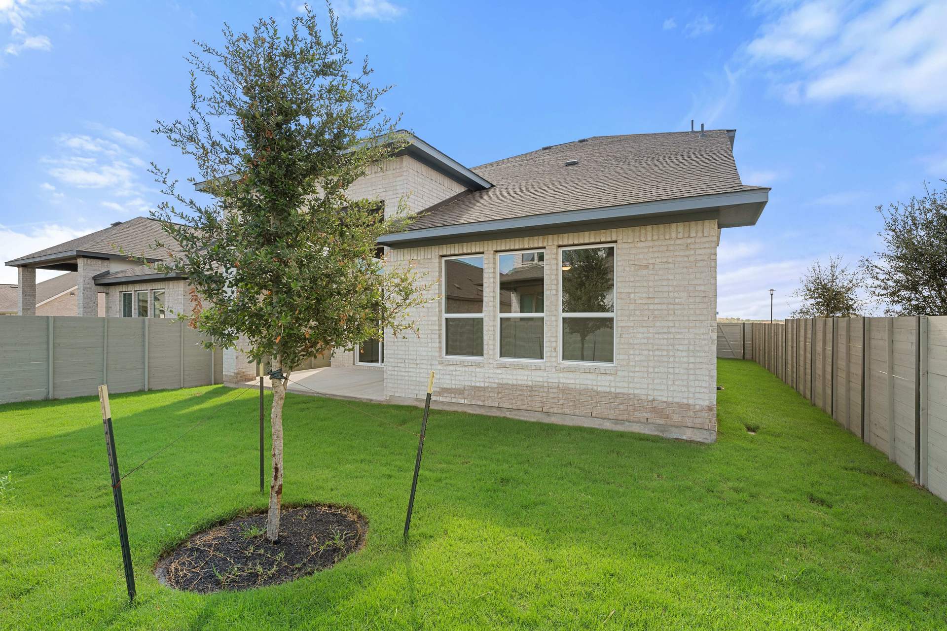 401 Hickory Springs Trail