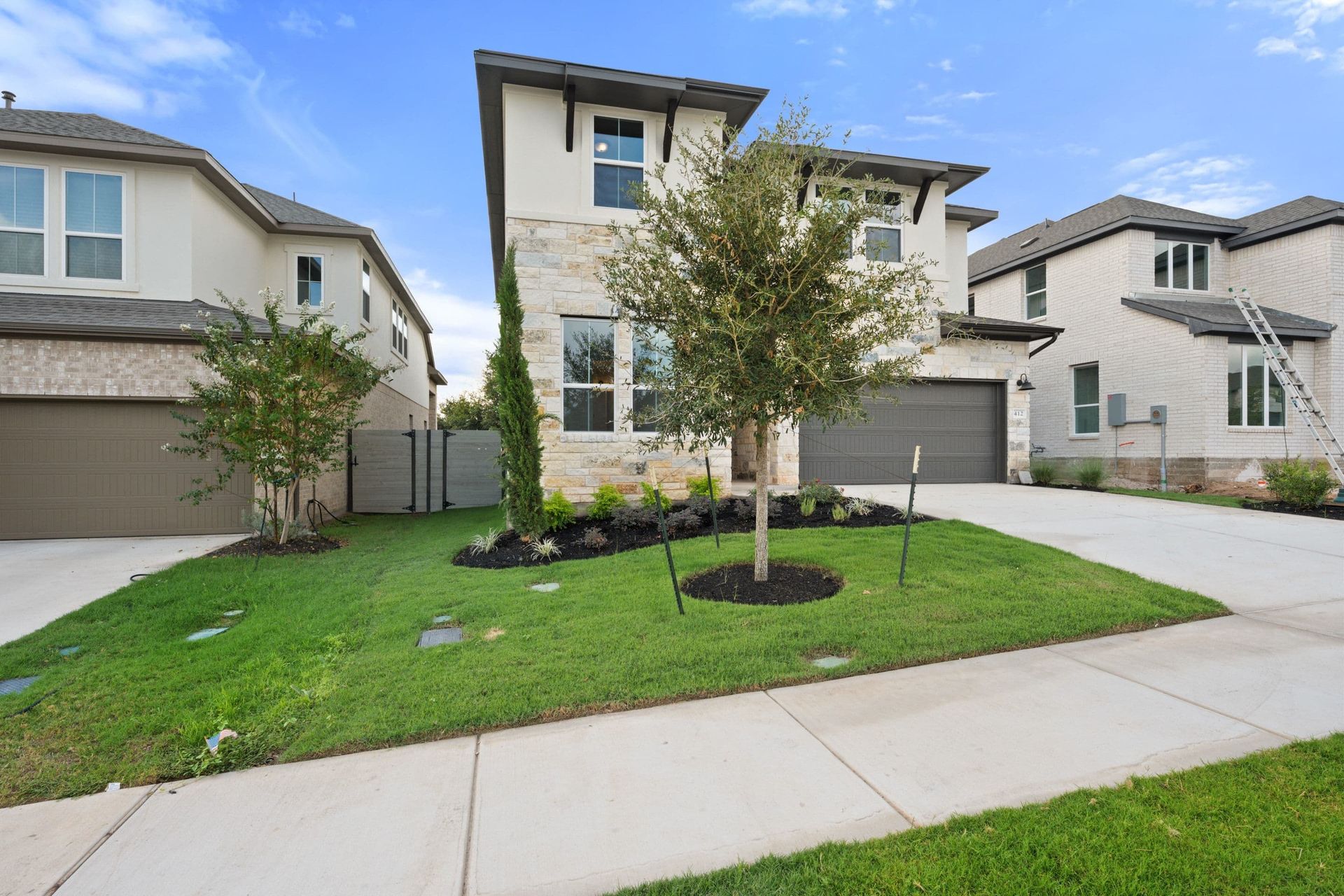 412 Leaning Rock Road