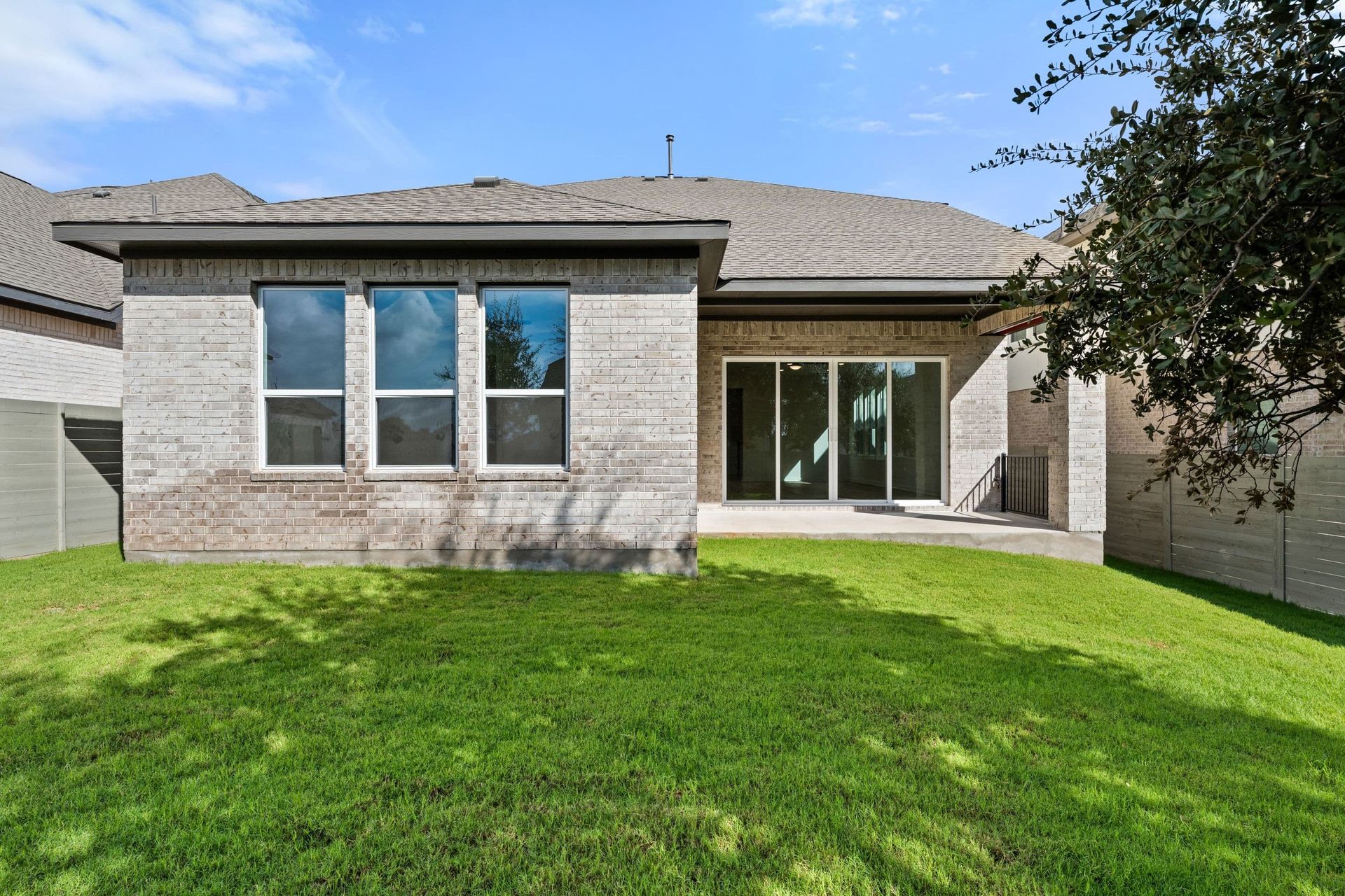 412 Leaning Rock Road